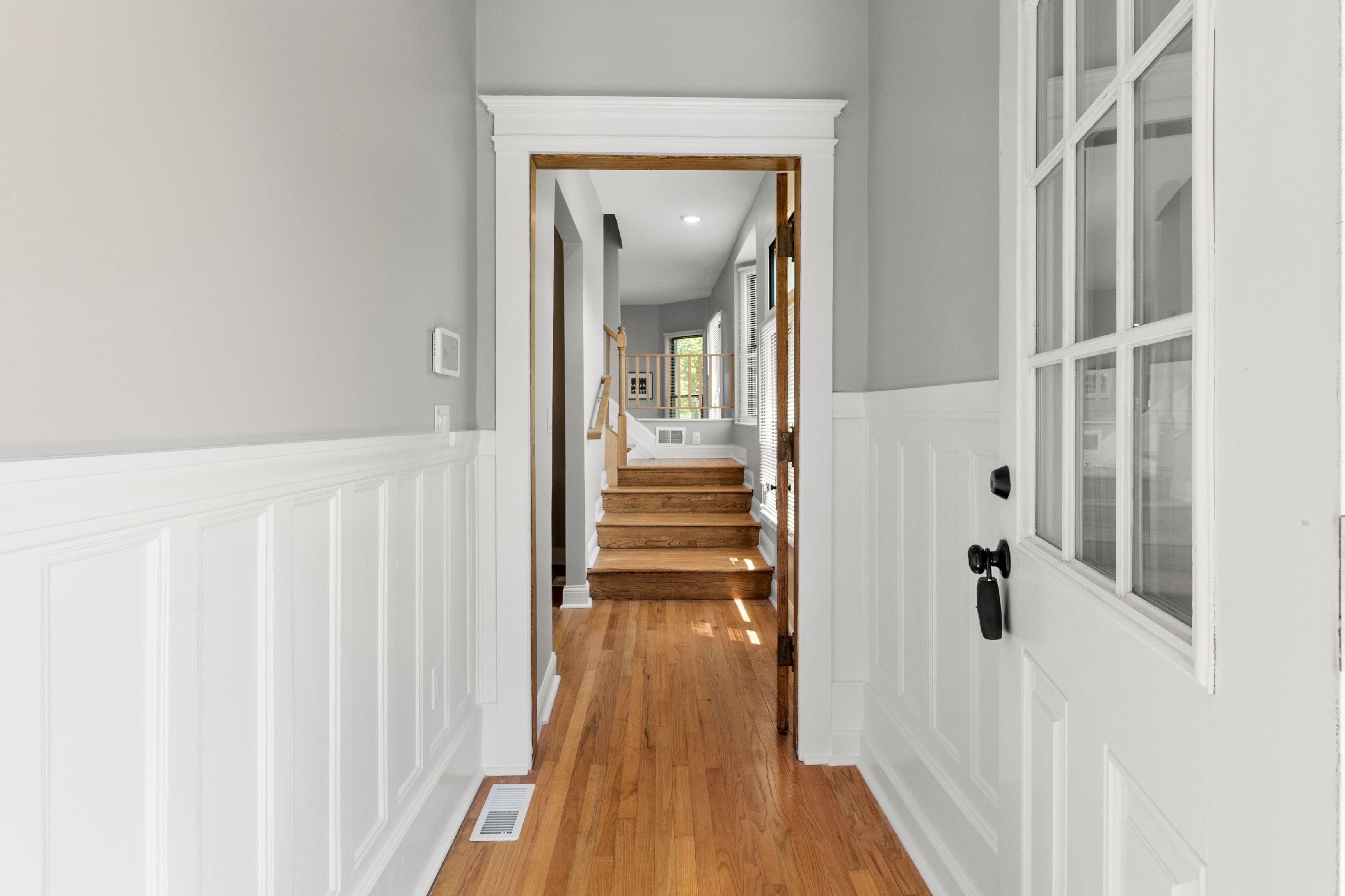 4114 TRUMBULL Street