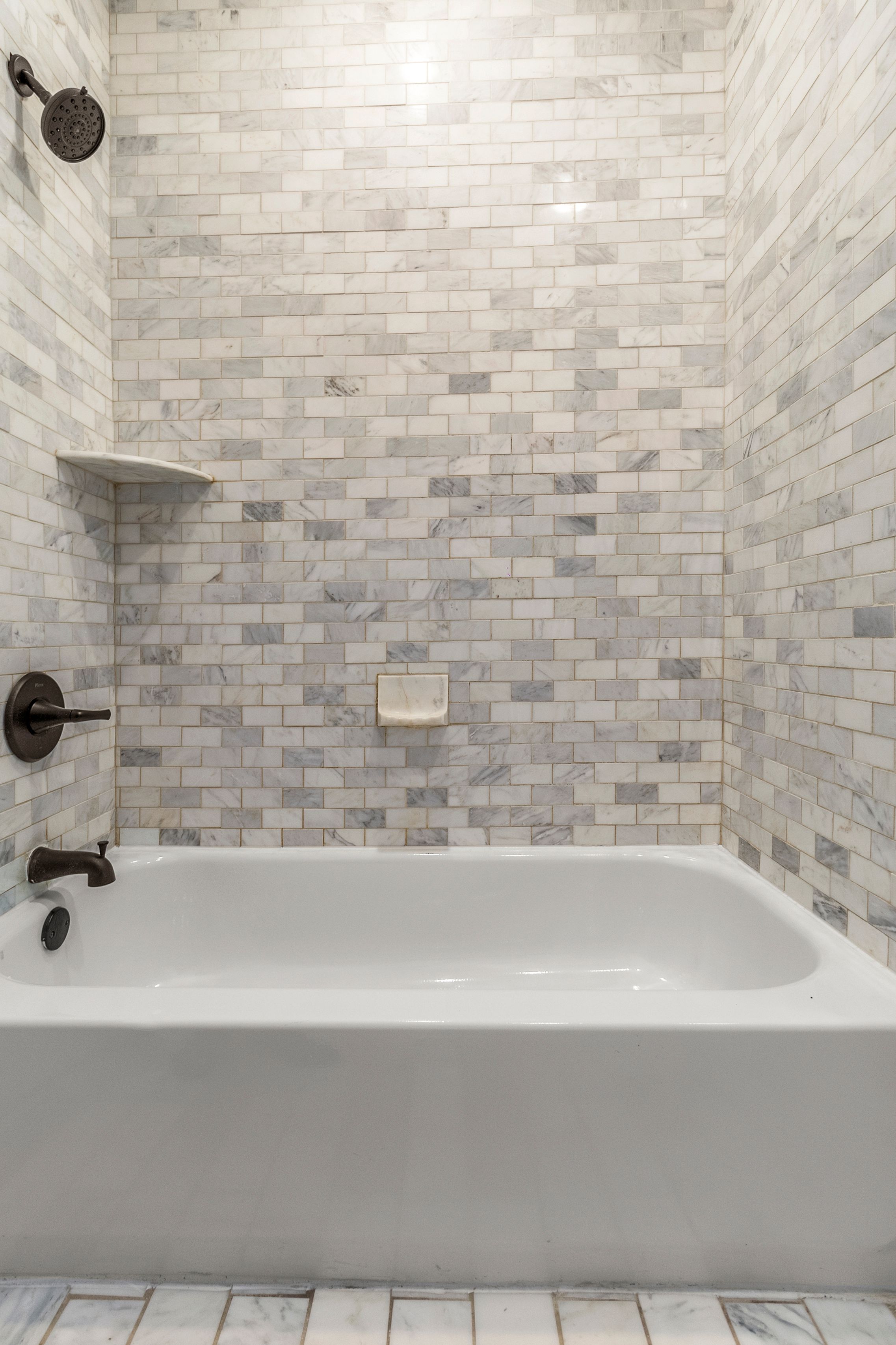 4114 TRUMBULL Street