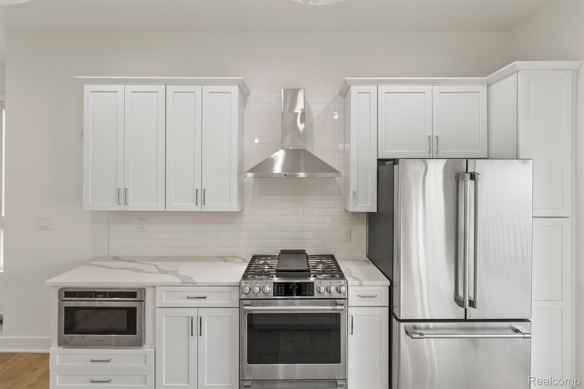 2037 11TH Street Unit: Unit 8
