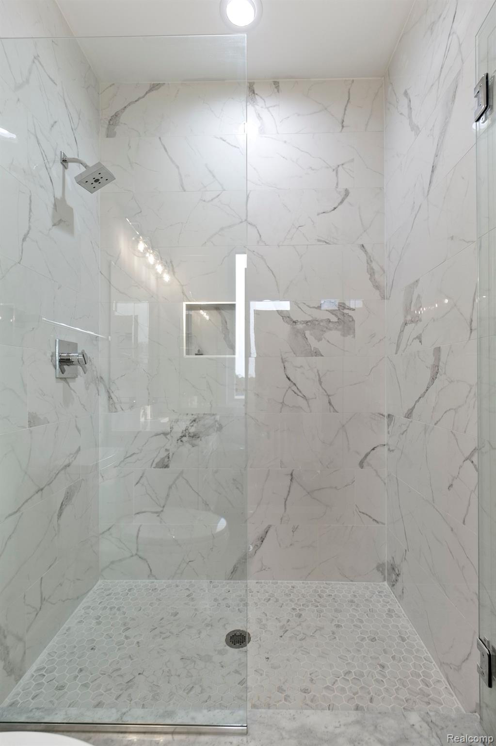 2037 11TH Street Unit: Unit 8