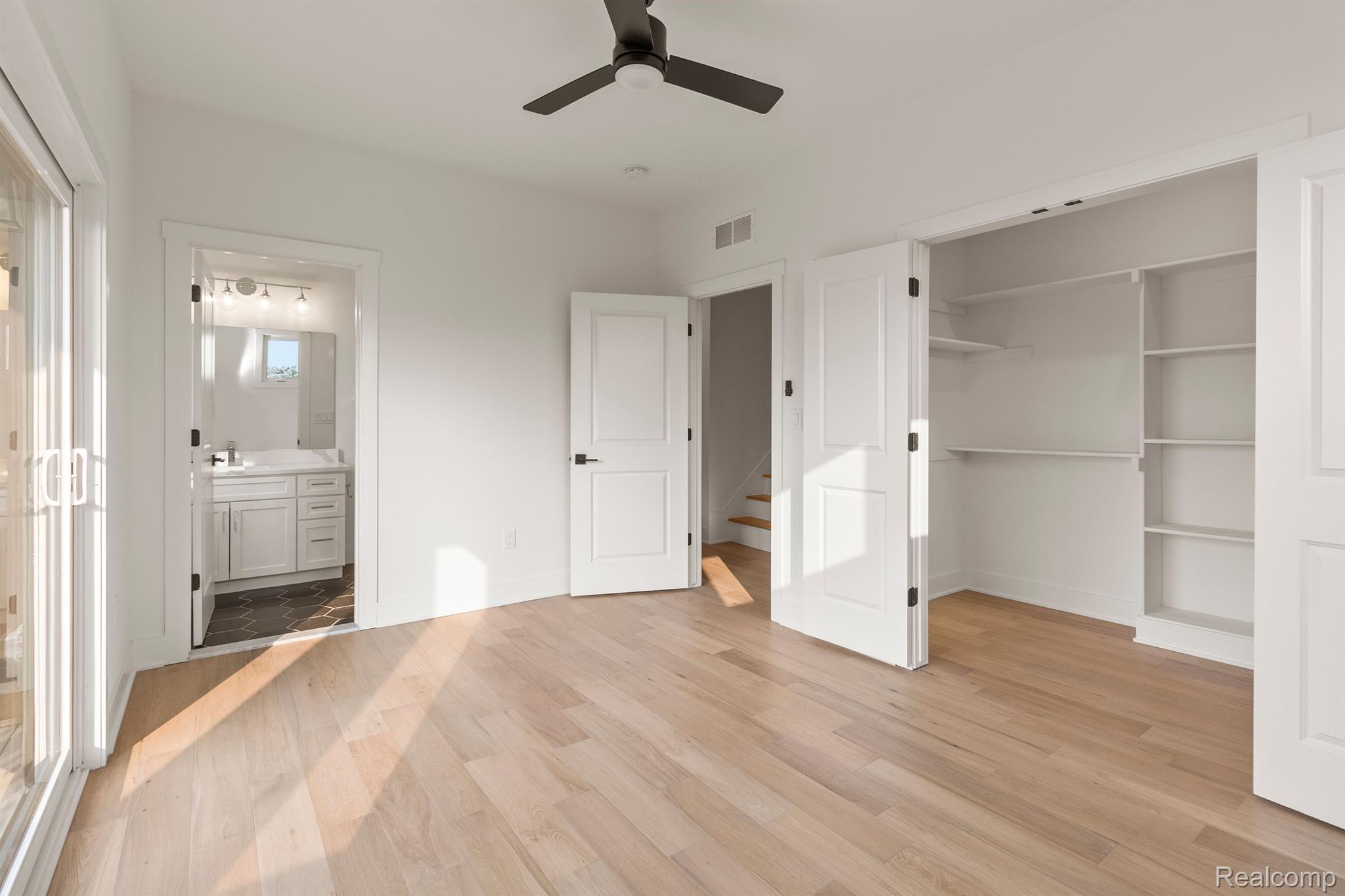 2037 11TH Street Unit: Unit 8