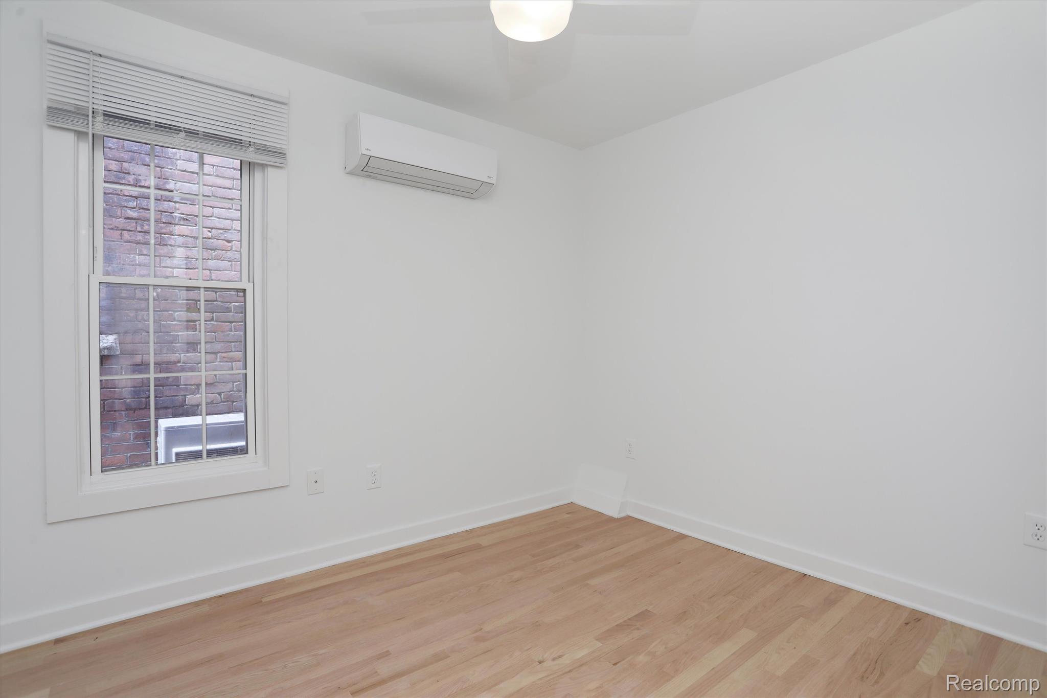 95 E Euclid Street Unit: 103