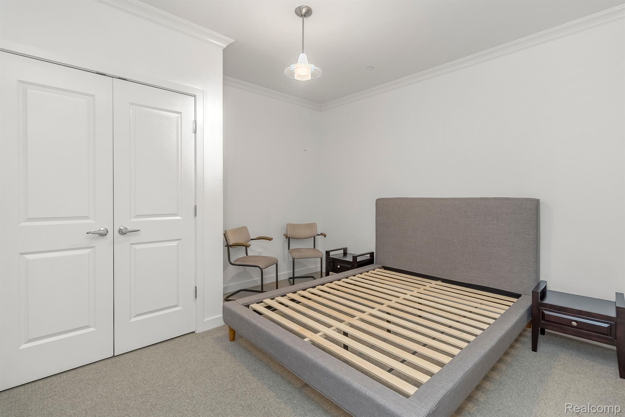 1135  Shelby Unit: # 2806