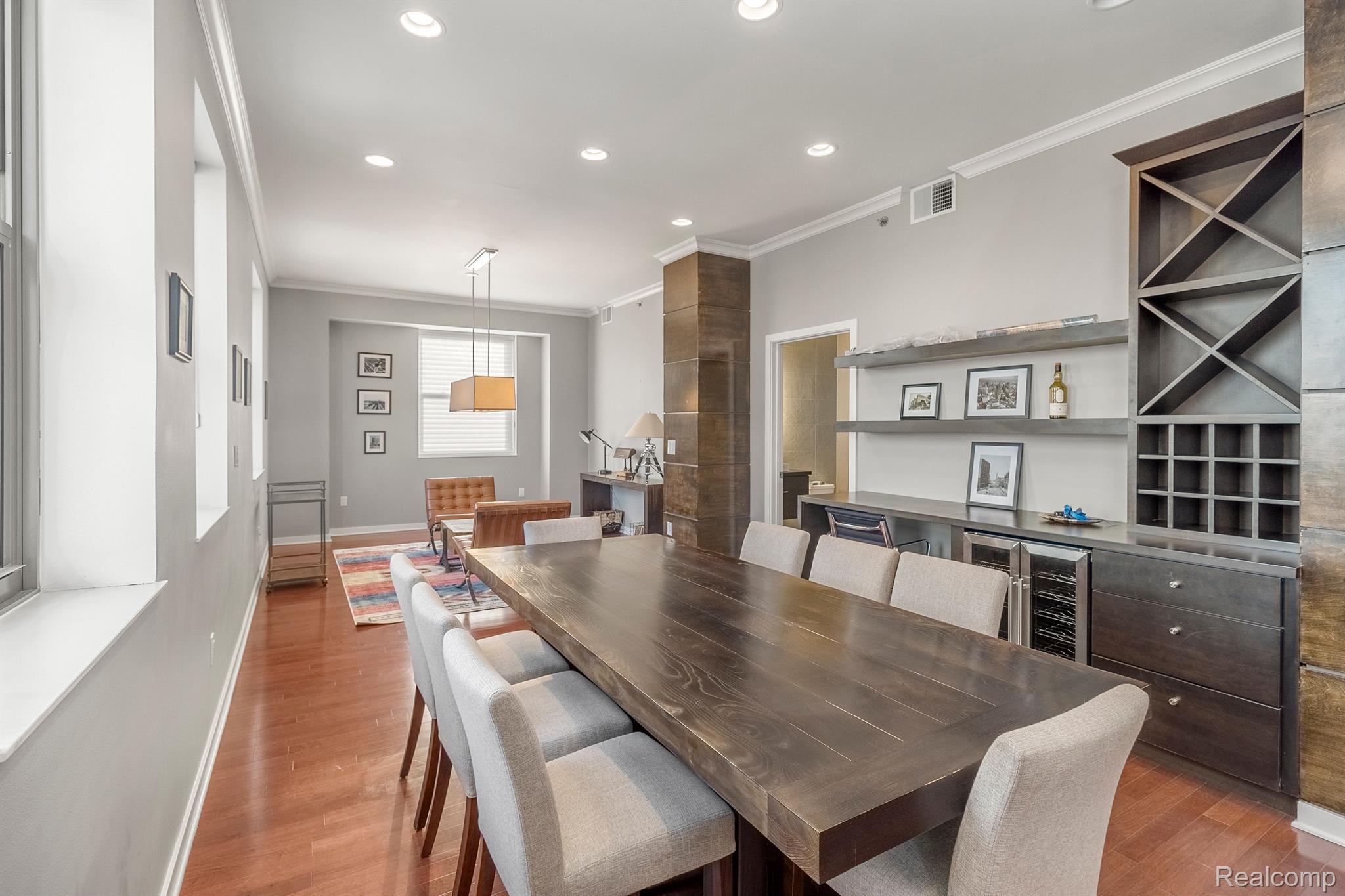 1135  Shelby Unit: # 2806