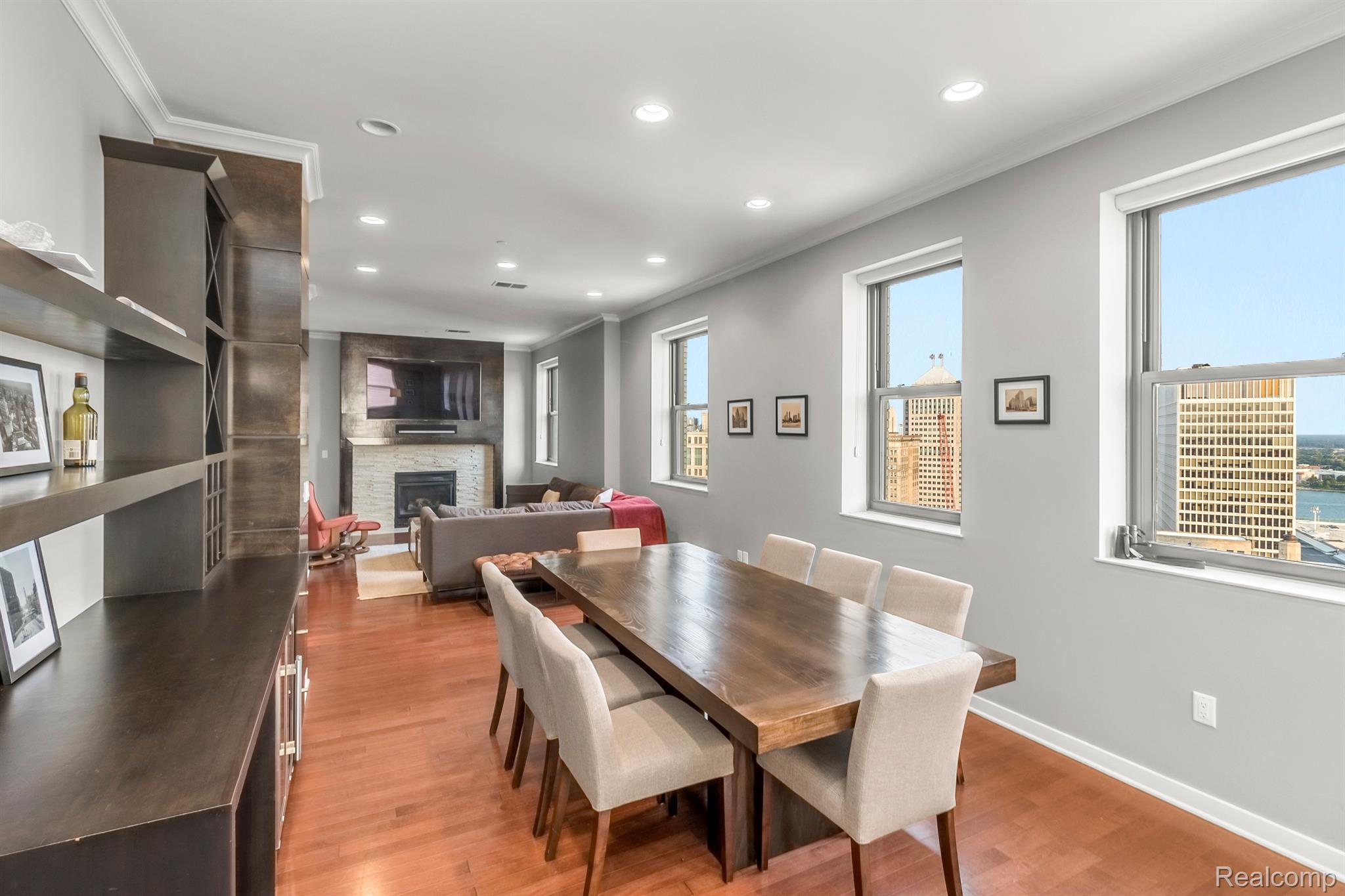 1135  Shelby Unit: # 2806