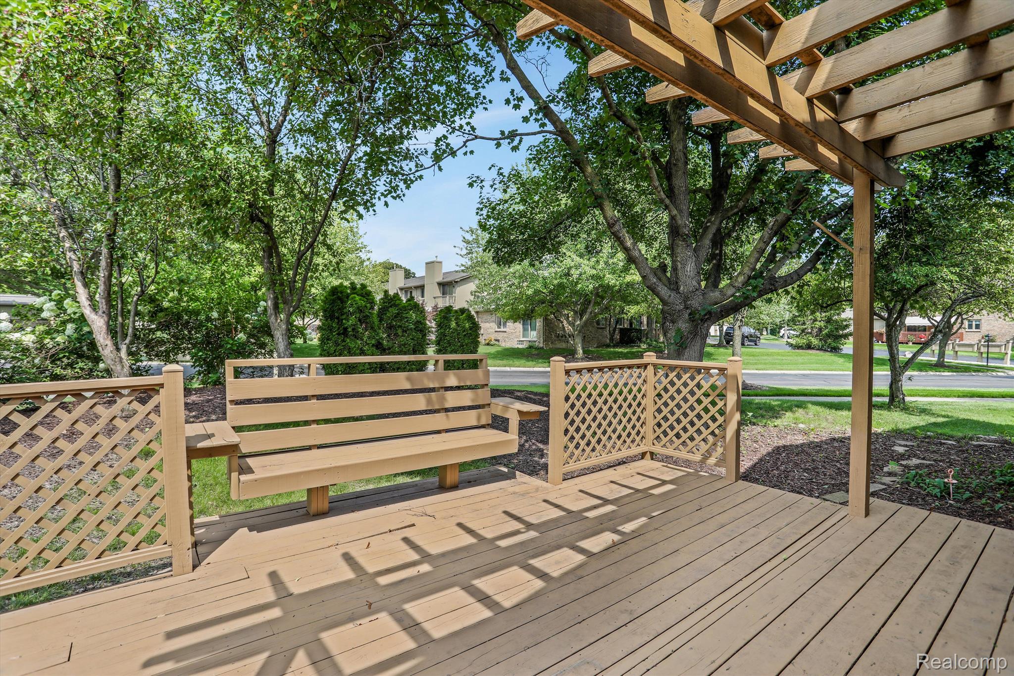 12301 Pinecrest Drive