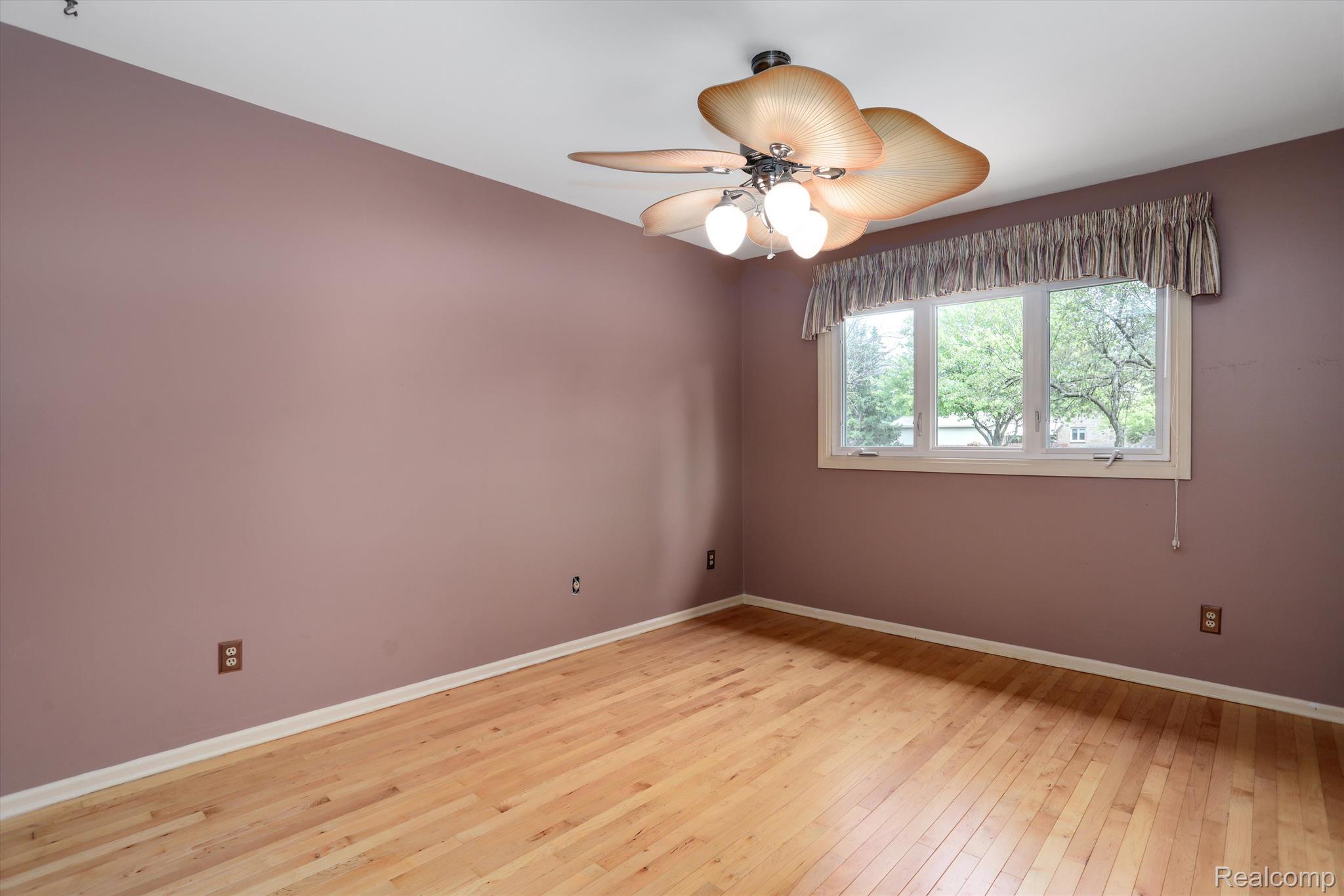 12301 Pinecrest Drive