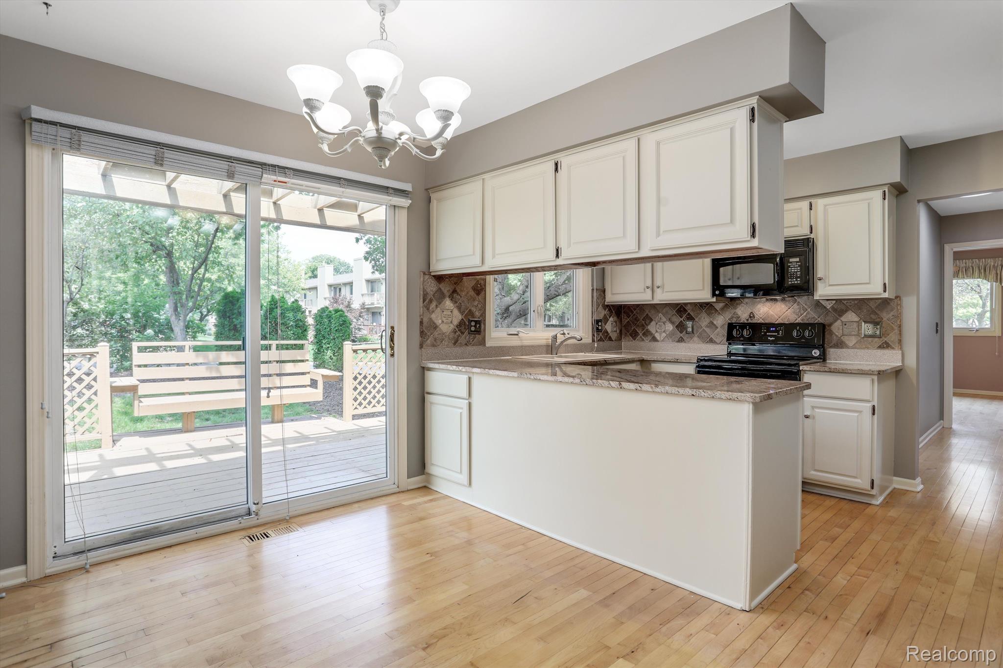 12301 Pinecrest Drive