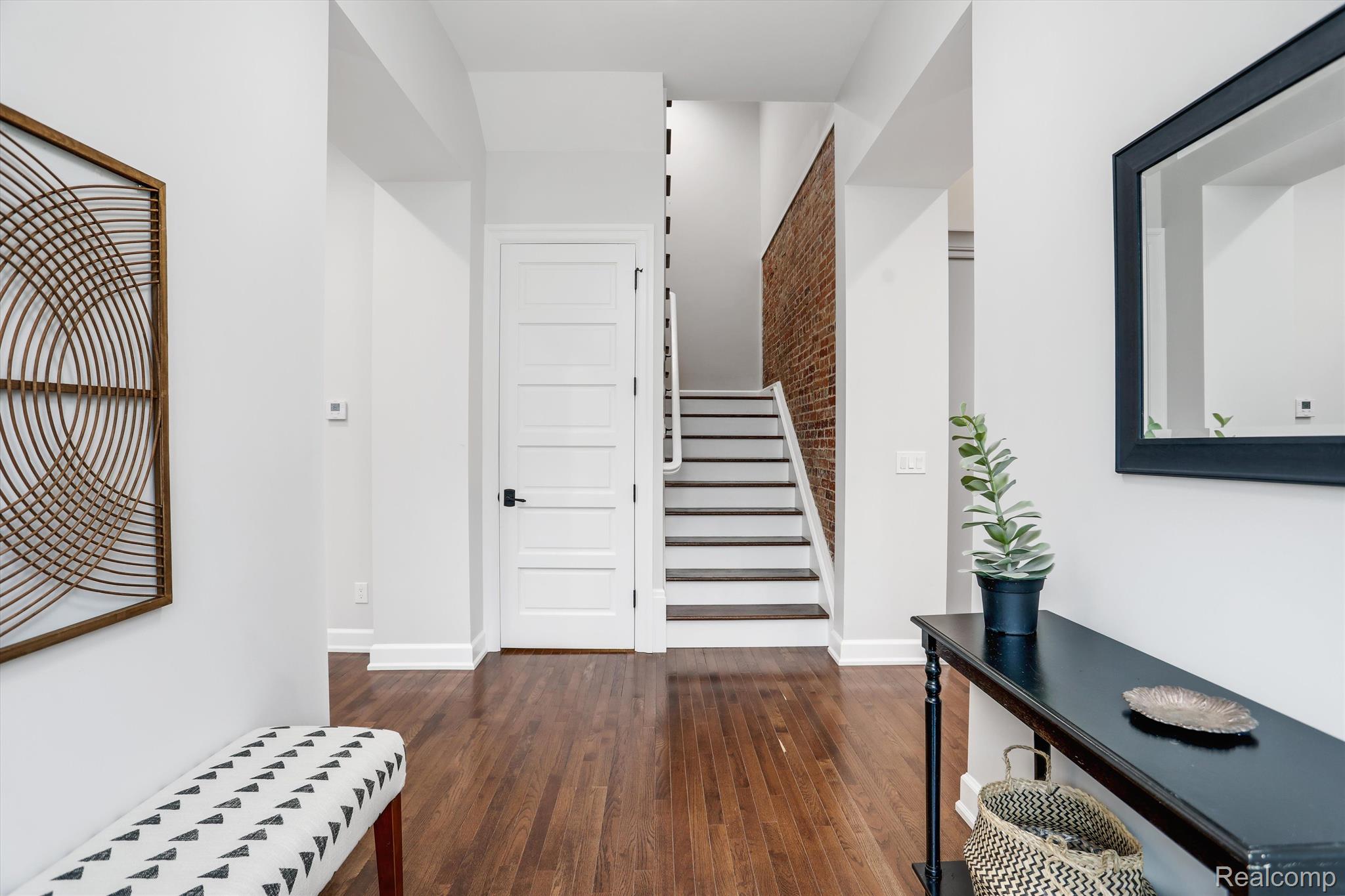 261 Alfred Street Unit: A