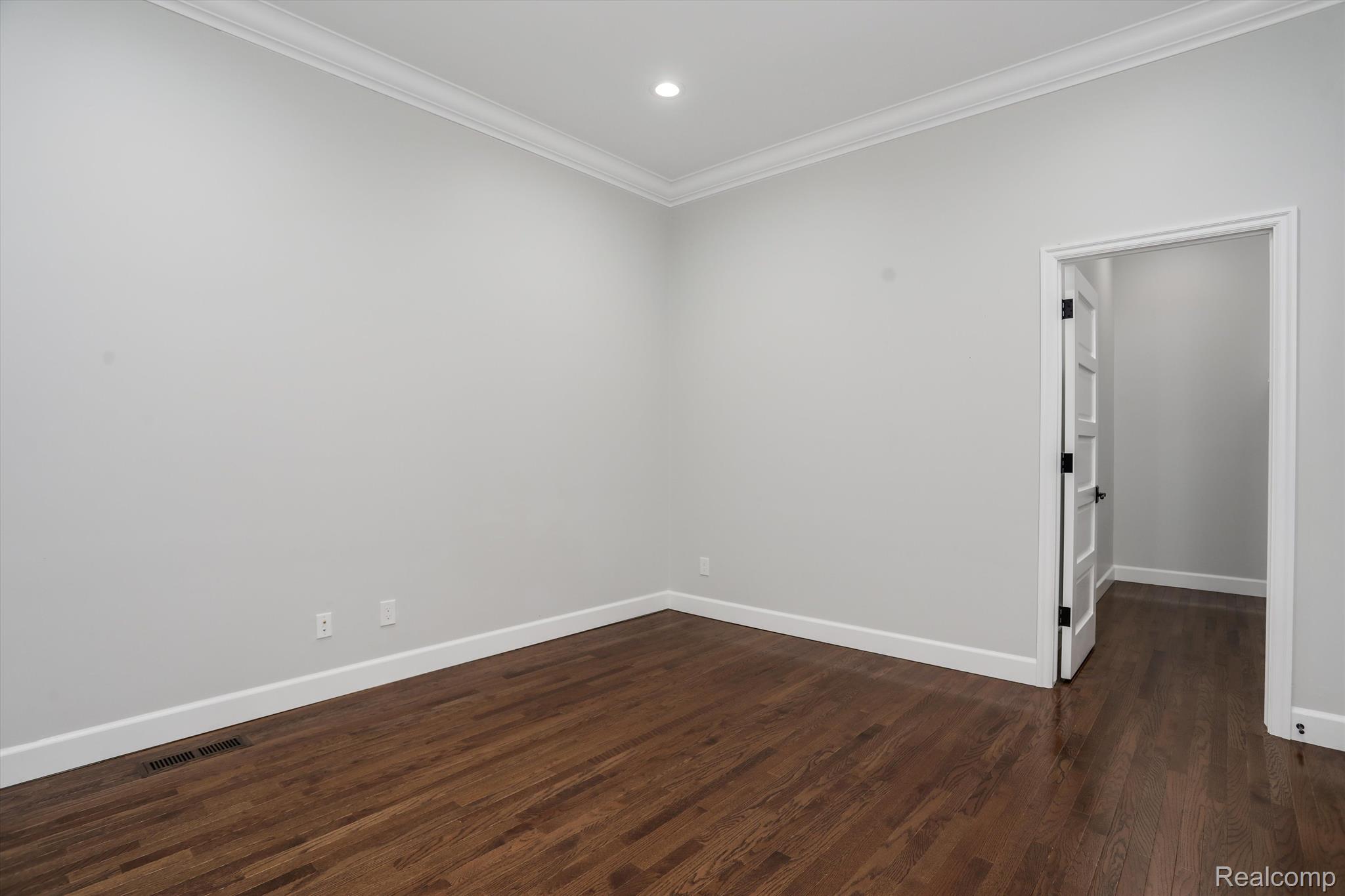 261 Alfred Street Unit: A