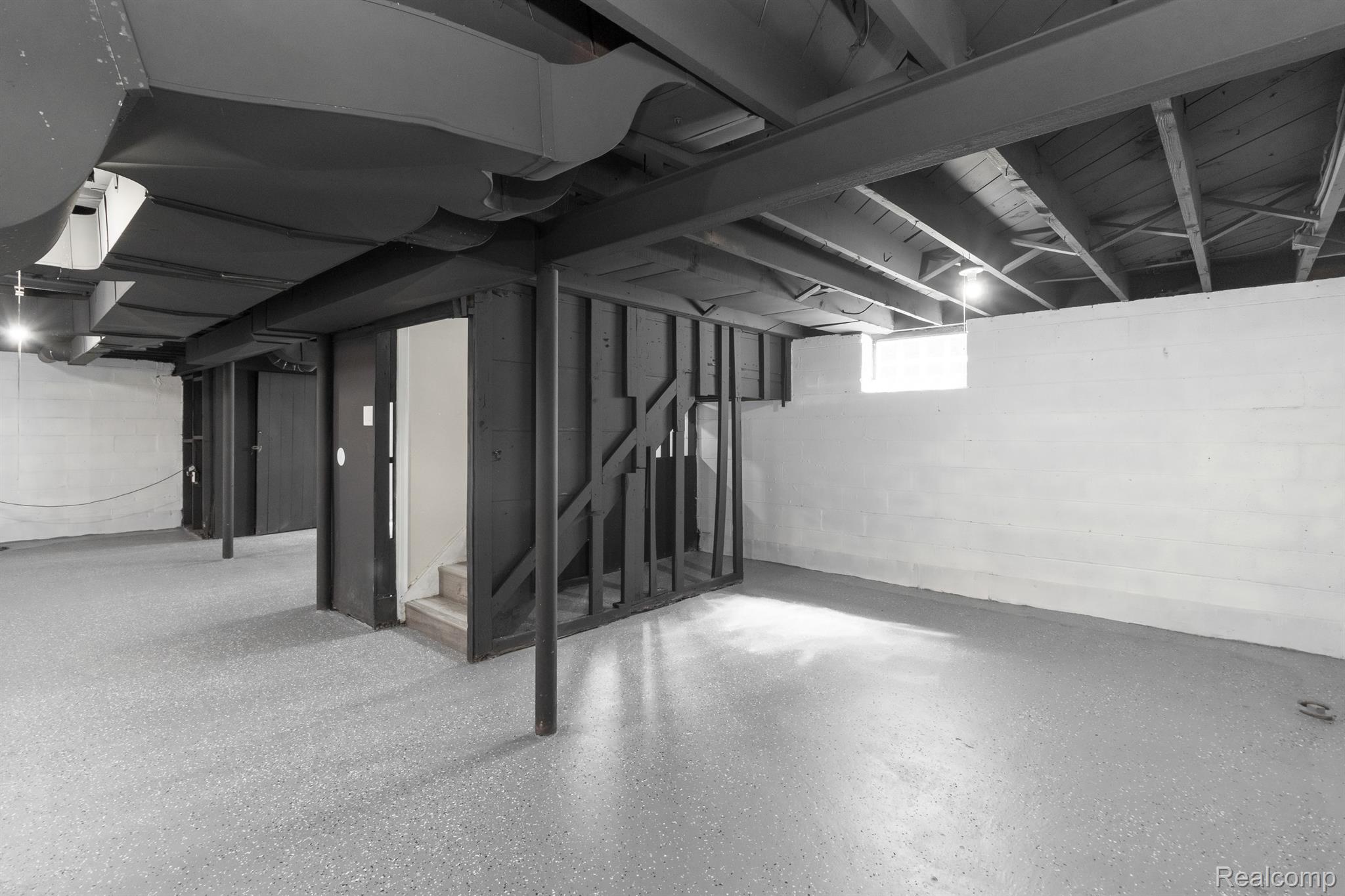 20045 STRATHMOOR Street