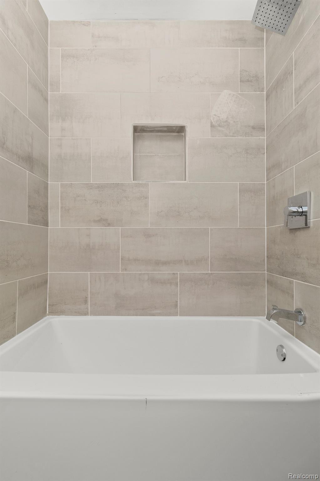 20045 STRATHMOOR Street