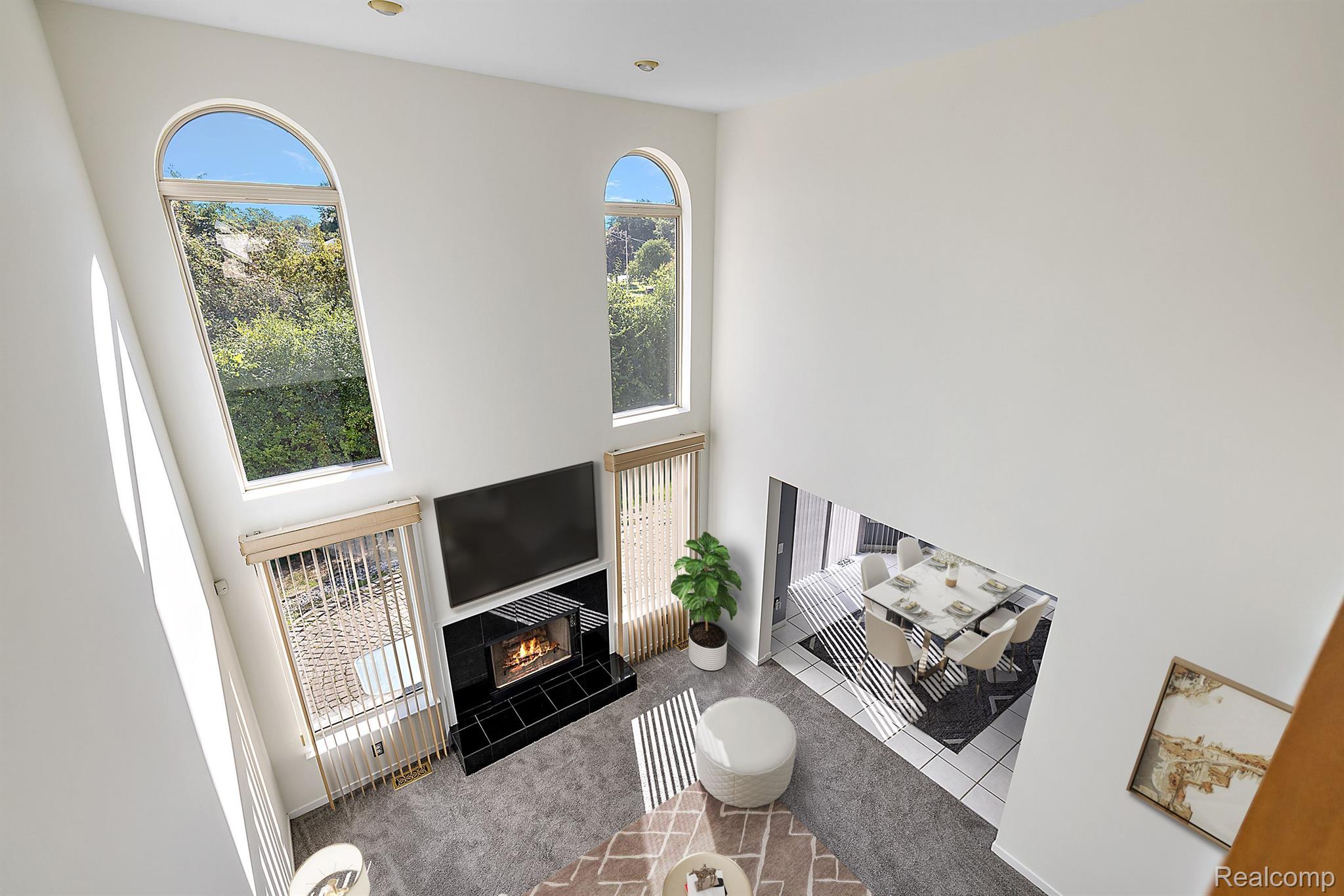 25878 GOLF POINTE Drive