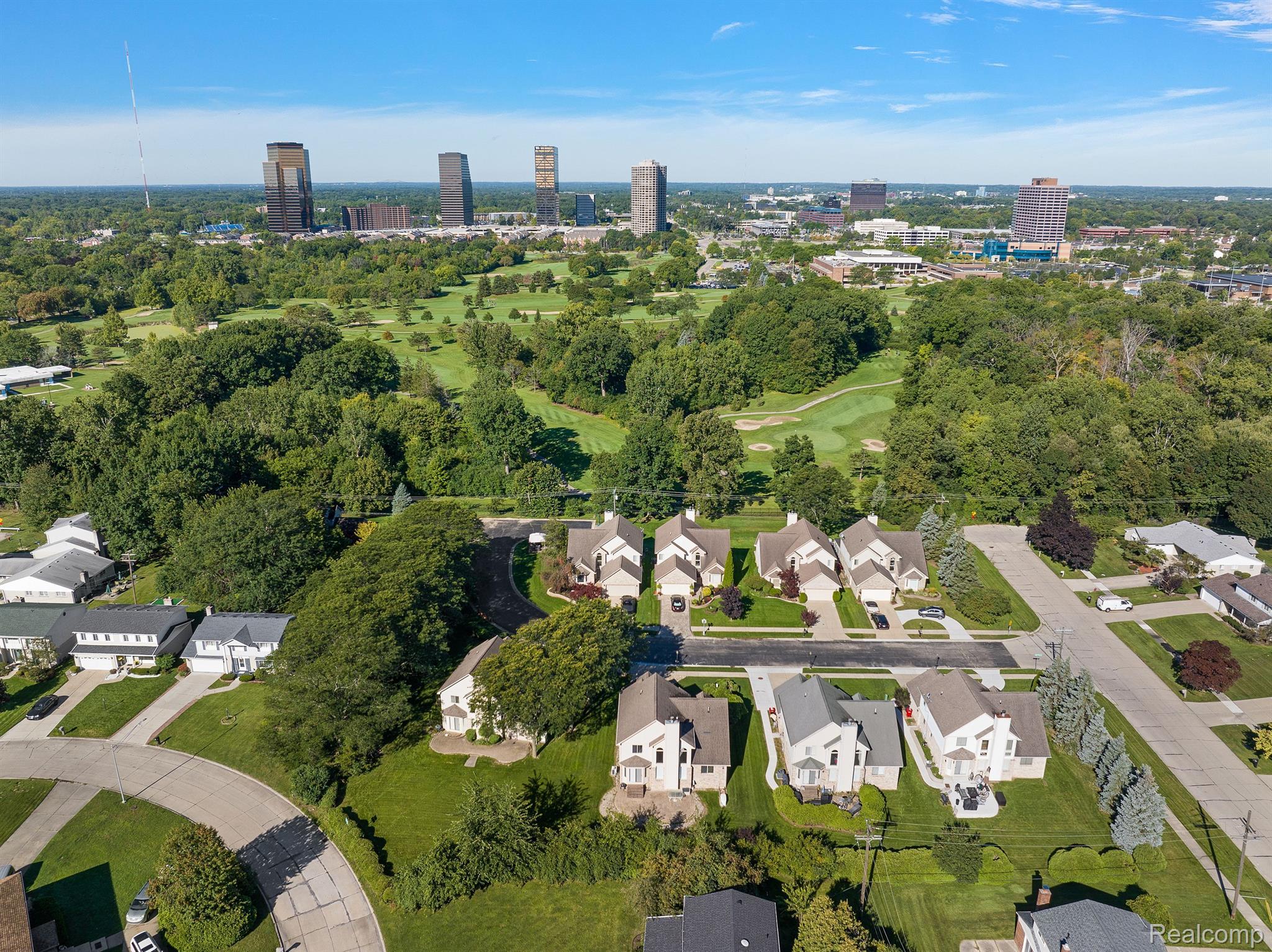 25878 GOLF POINTE Drive