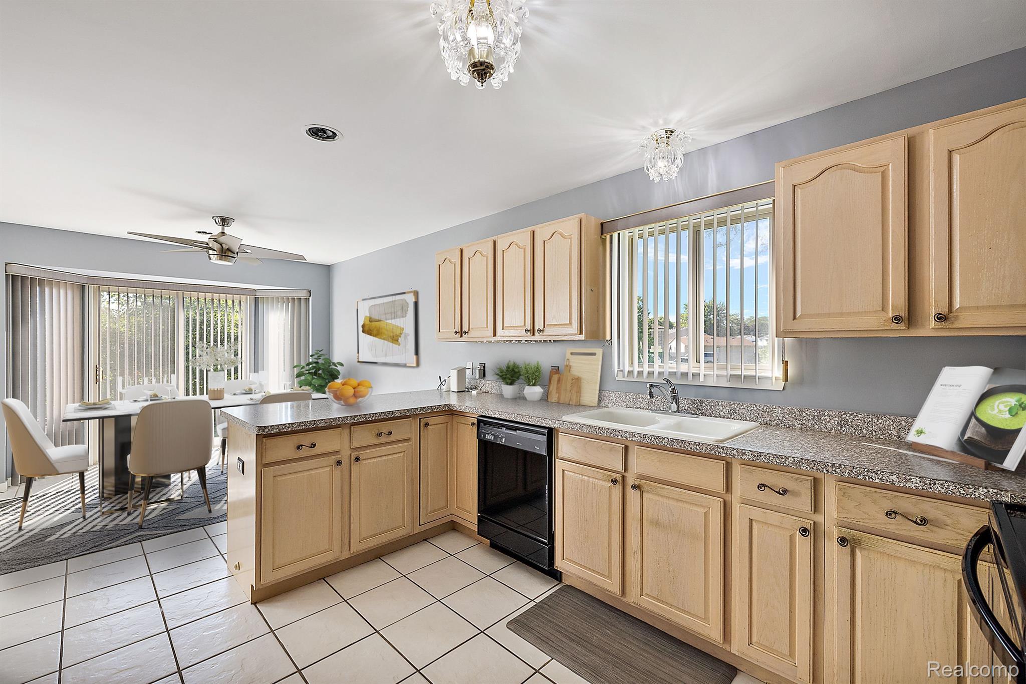 25878 GOLF POINTE Drive