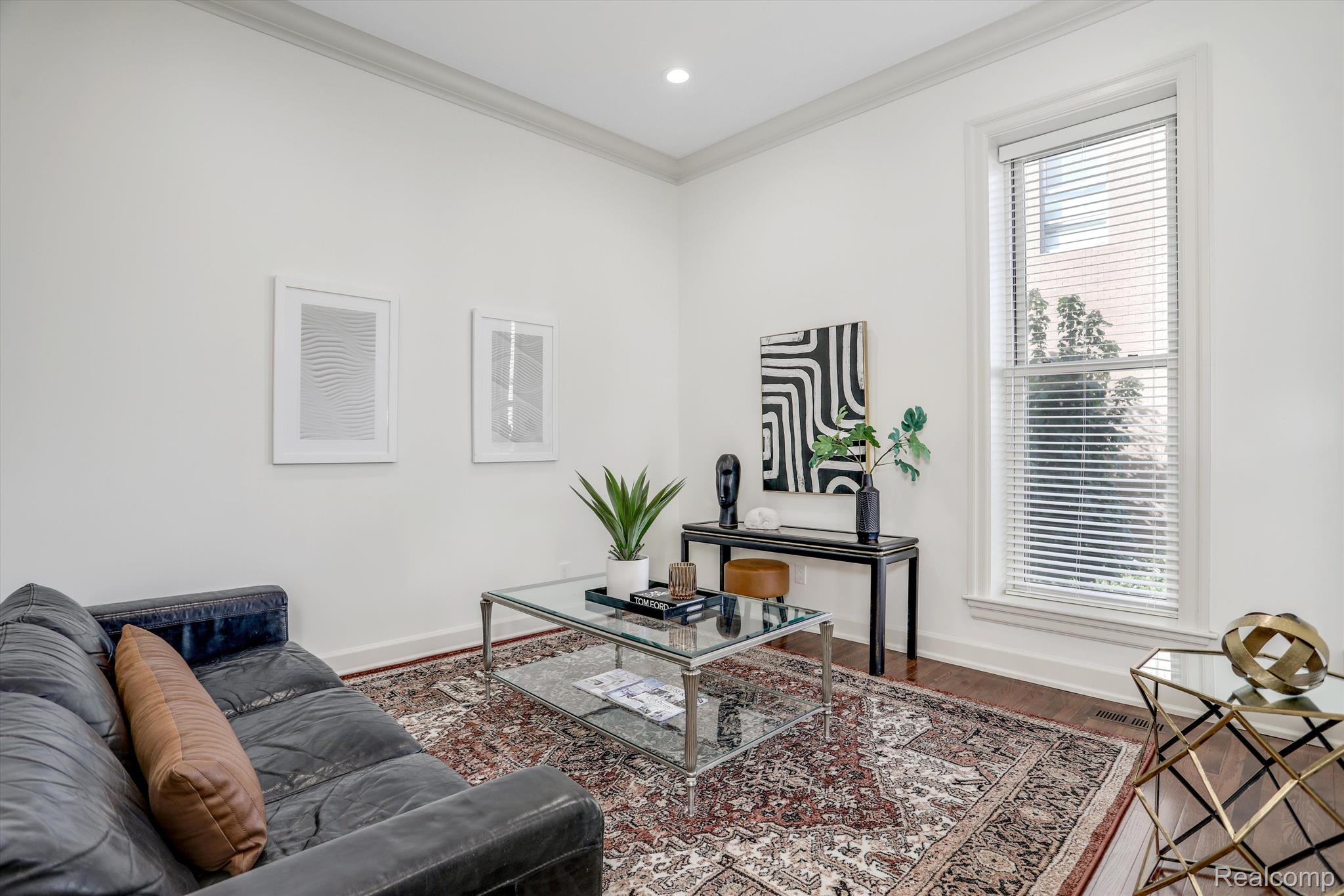 261 Alfred Street Unit: B