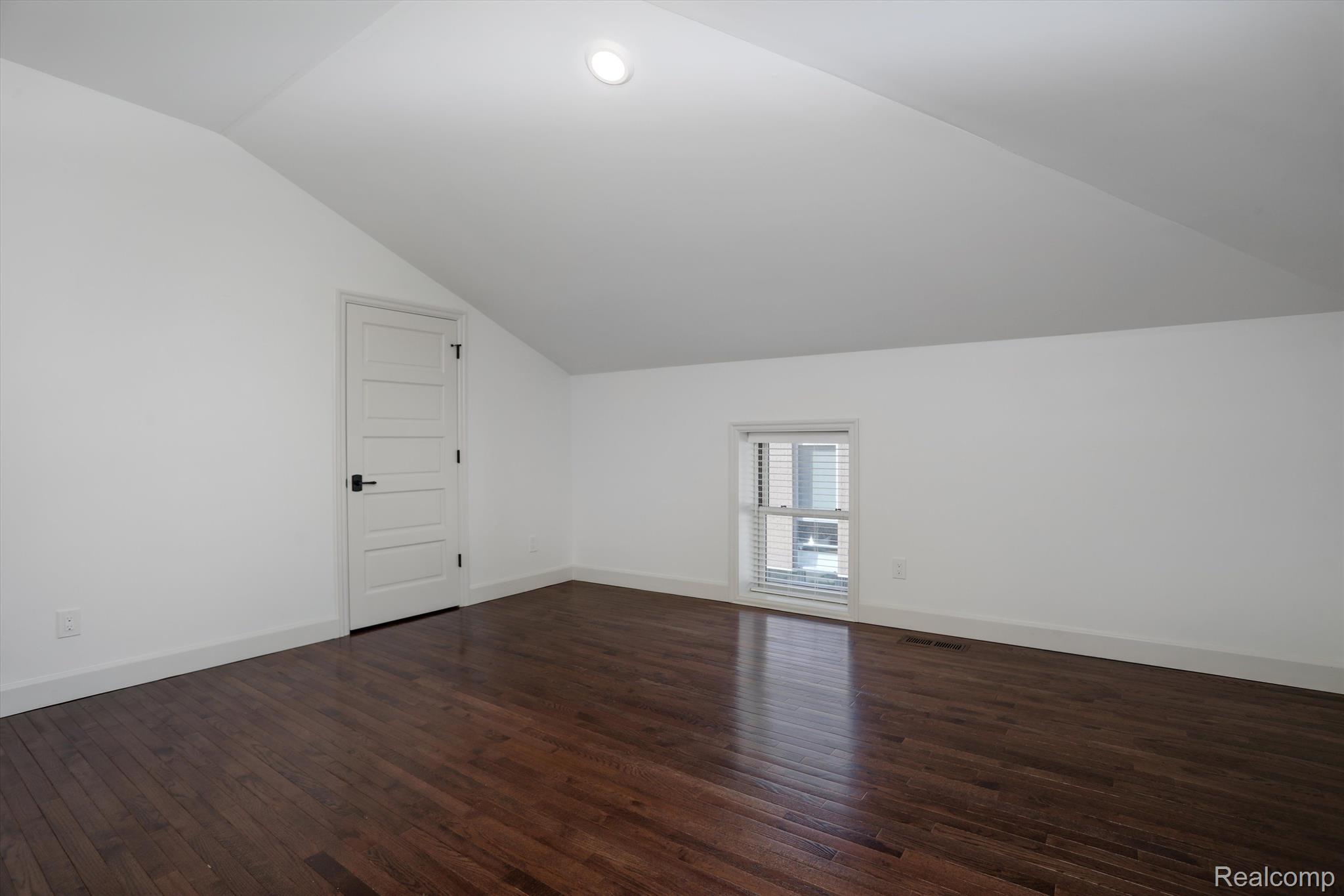 261 Alfred Street Unit: B
