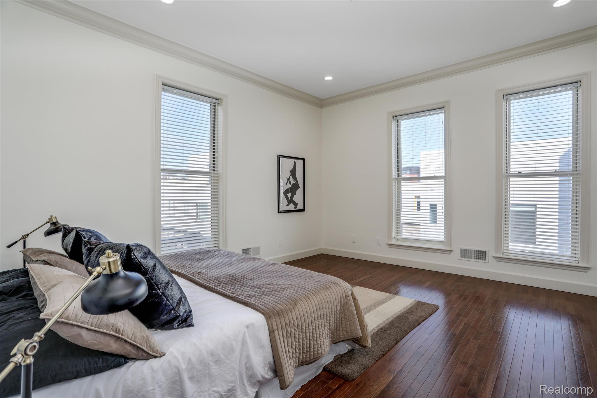 261 Alfred Street Unit: B