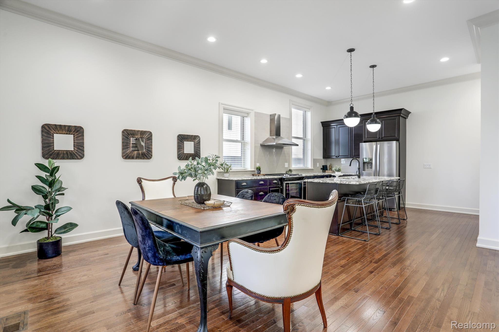 261 Alfred Street Unit: B