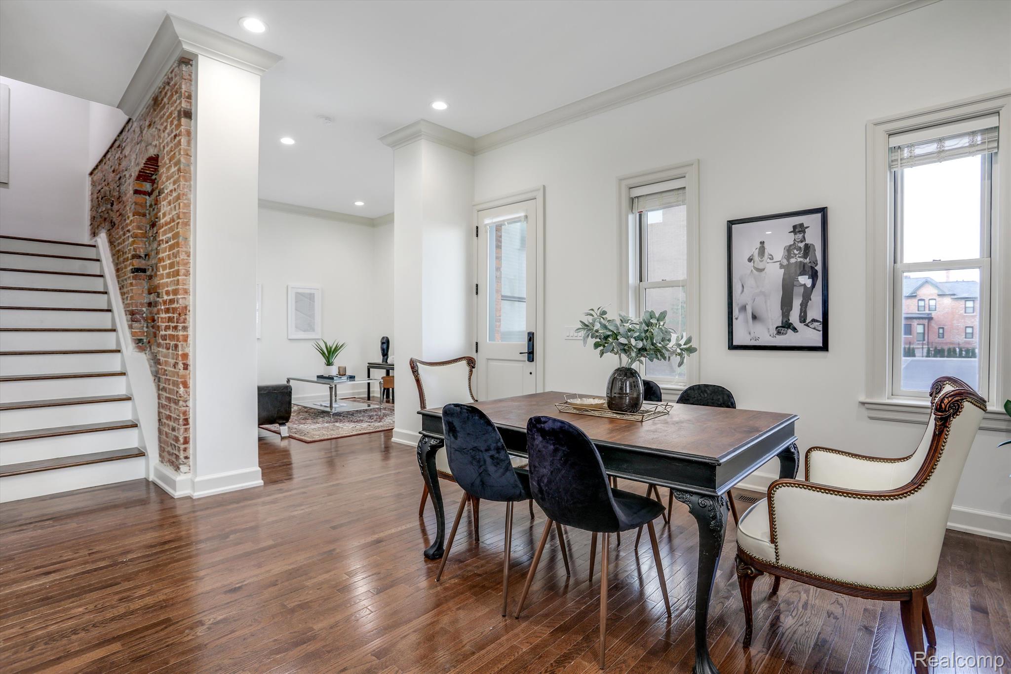 261 Alfred Street Unit: B