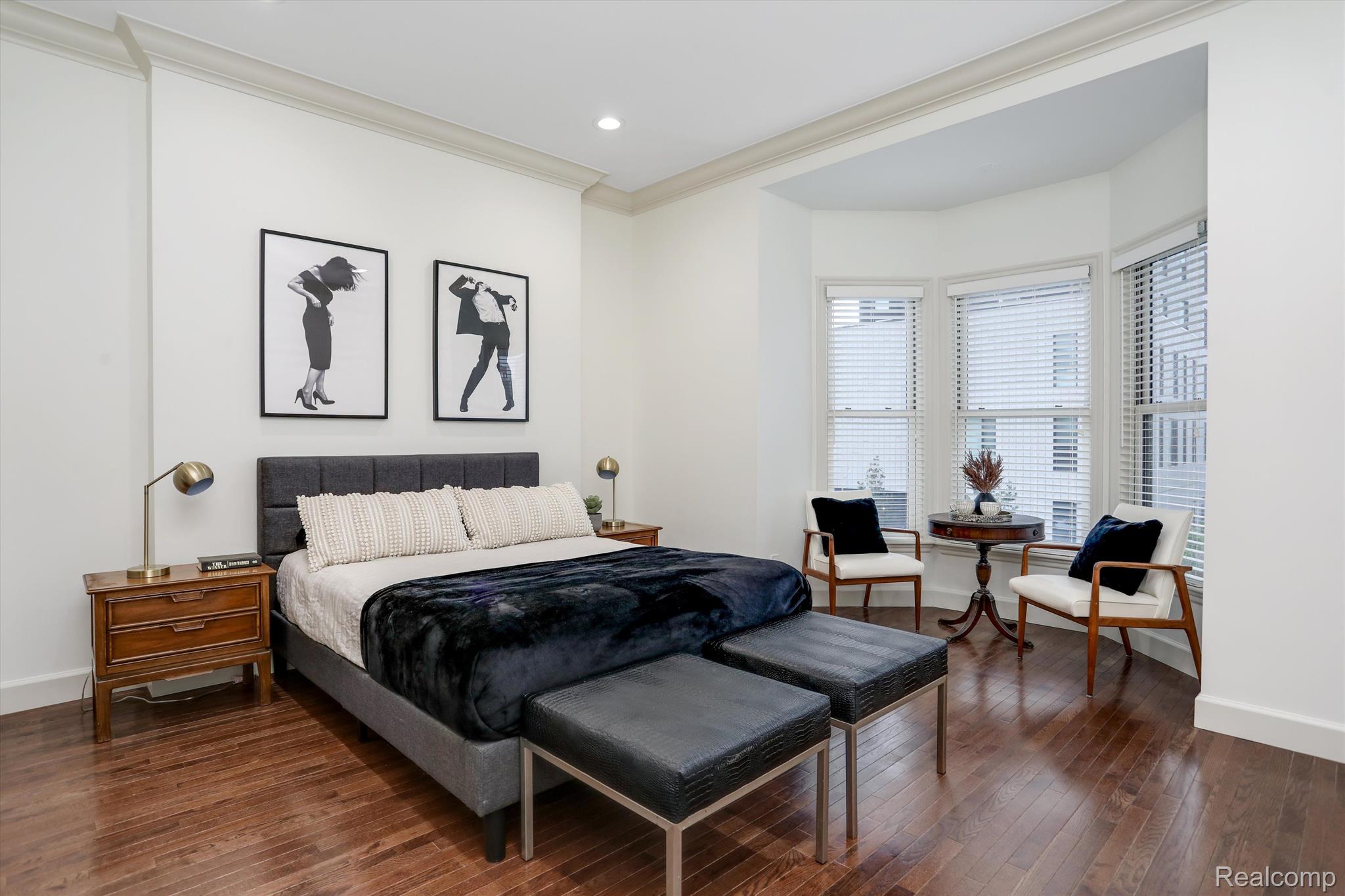 295 Alfred Street Unit: B