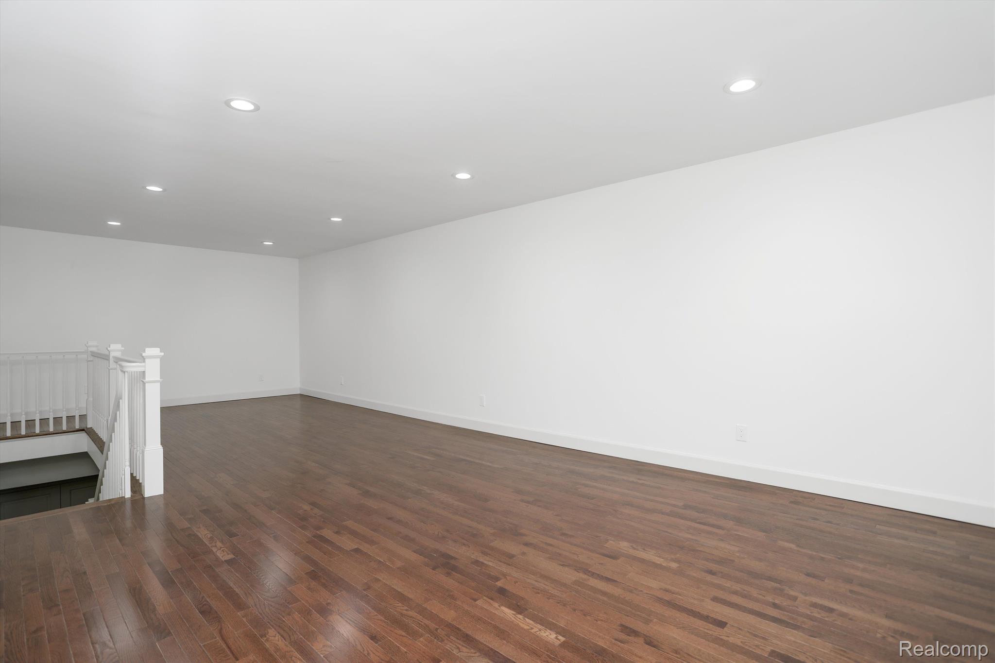 295 Alfred Street Unit: B