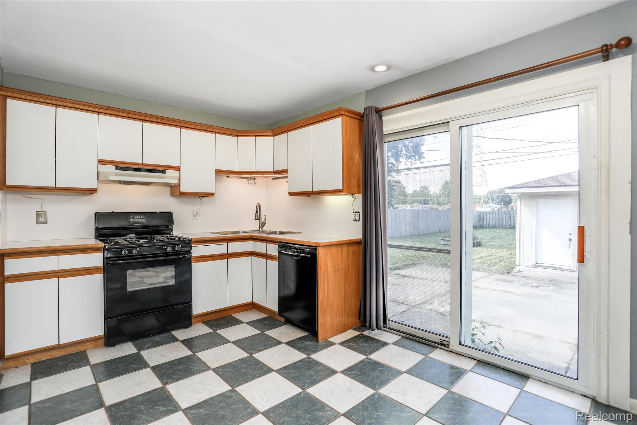 31459 Iroquois Drive