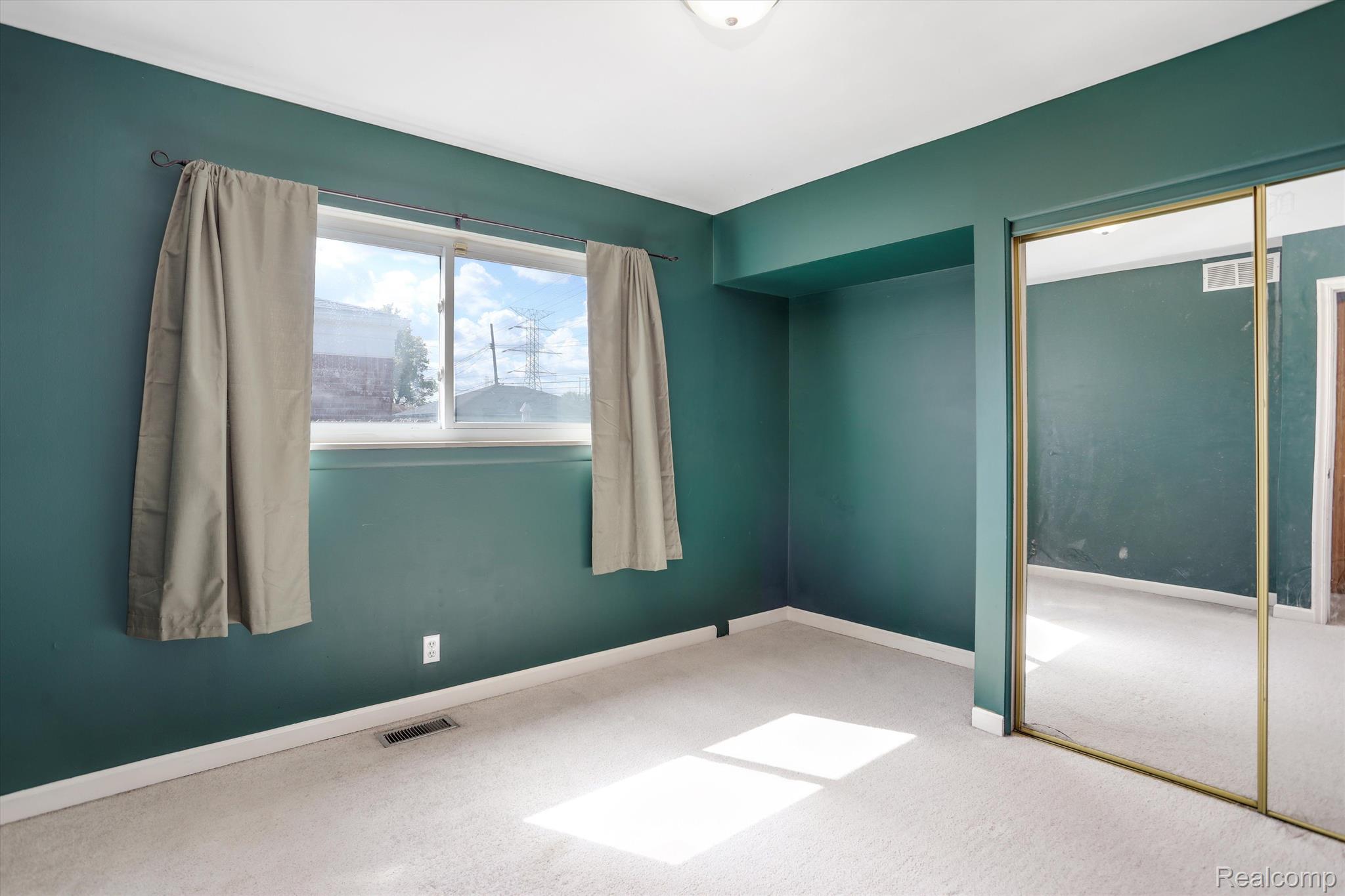 31459 Iroquois Drive