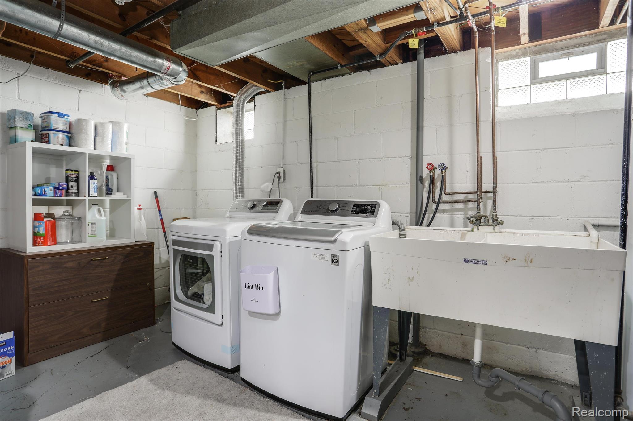 1314 N Altadena Avenue