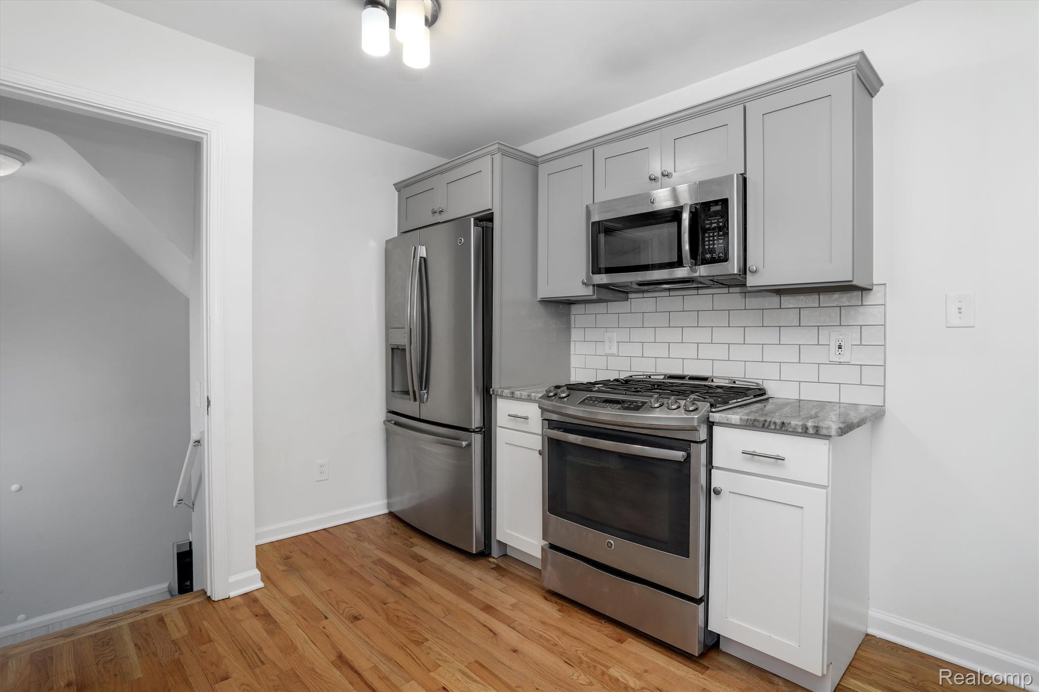 1314 N Altadena Avenue