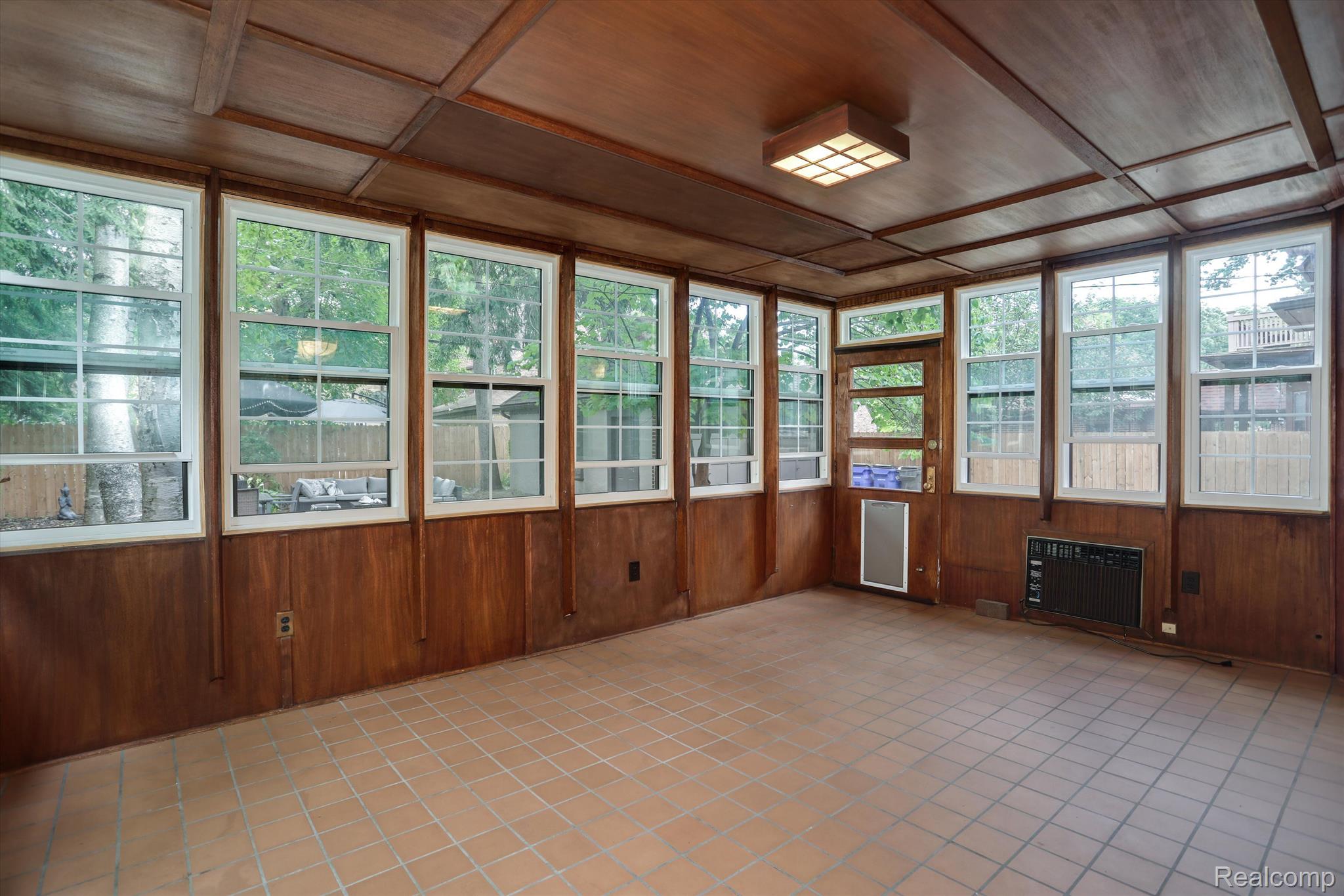 18420 Wildemere Street