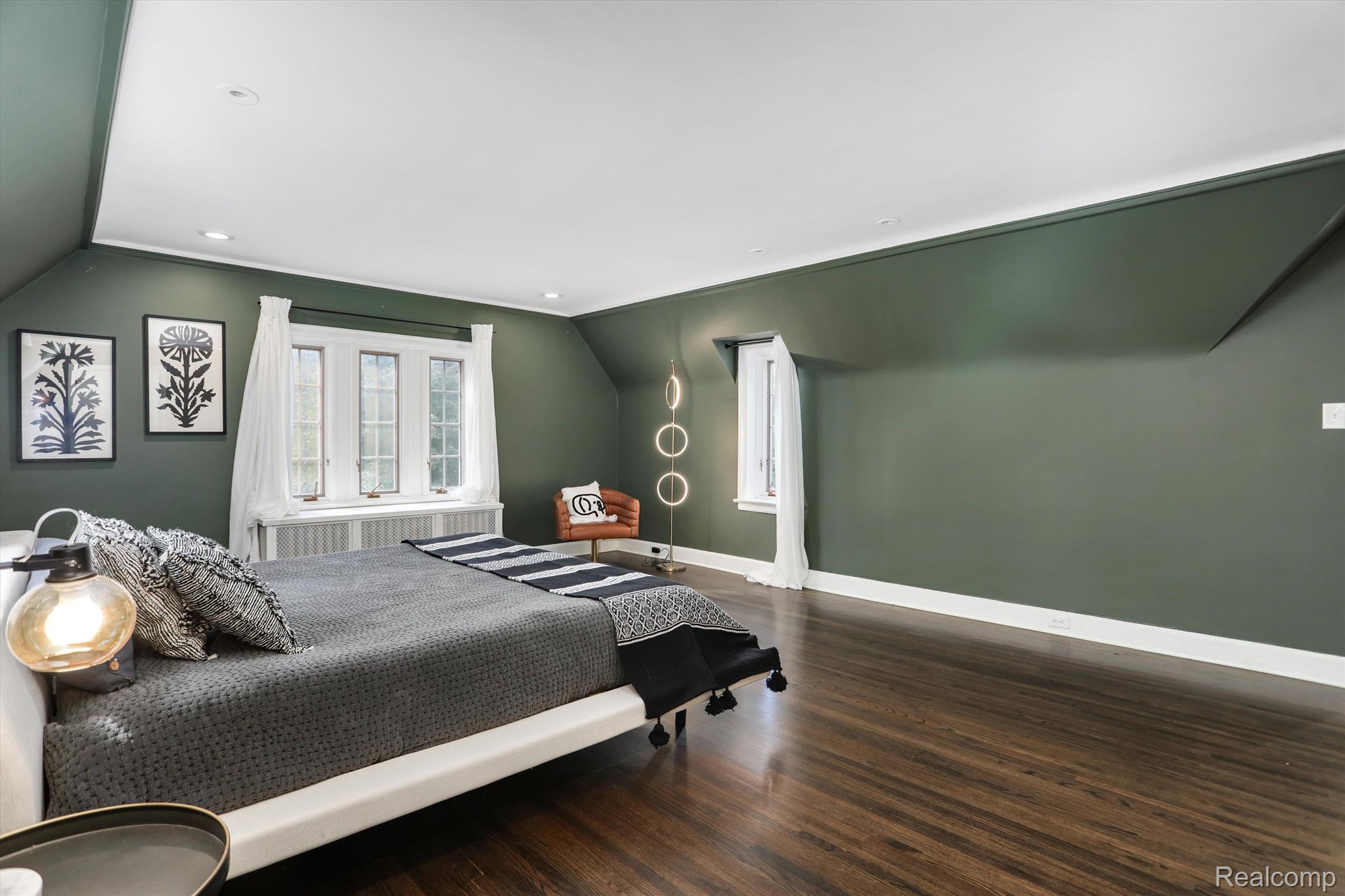 18420 Wildemere Street