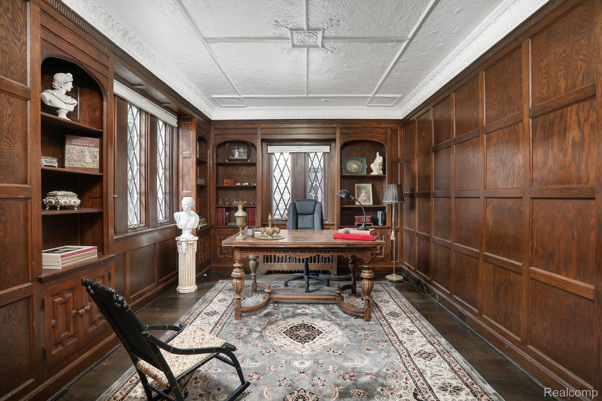 18420 Wildemere Street