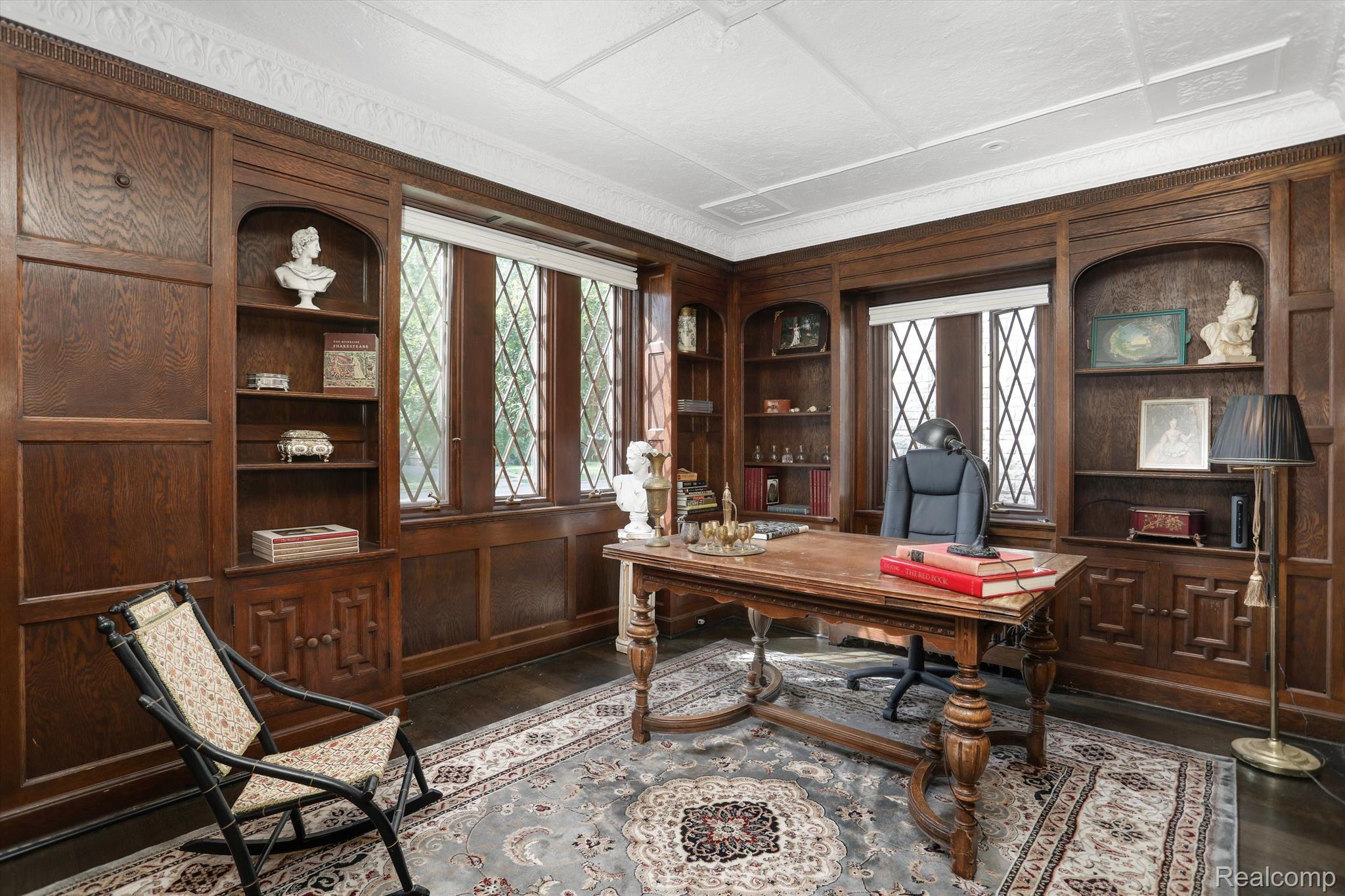 18420 Wildemere Street