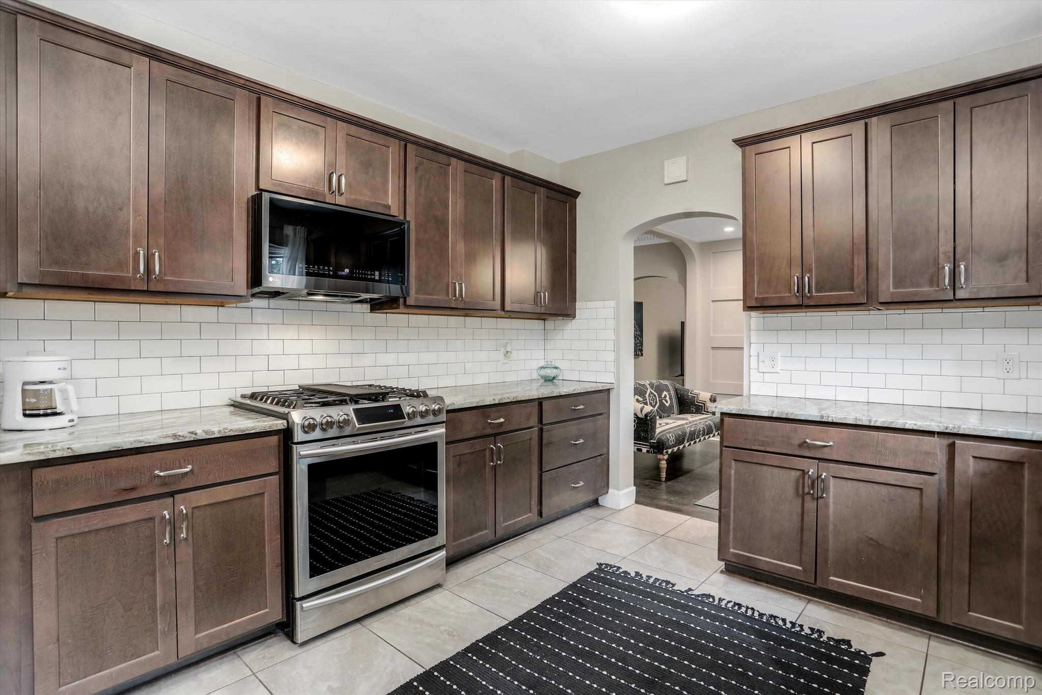 18420 Wildemere Street