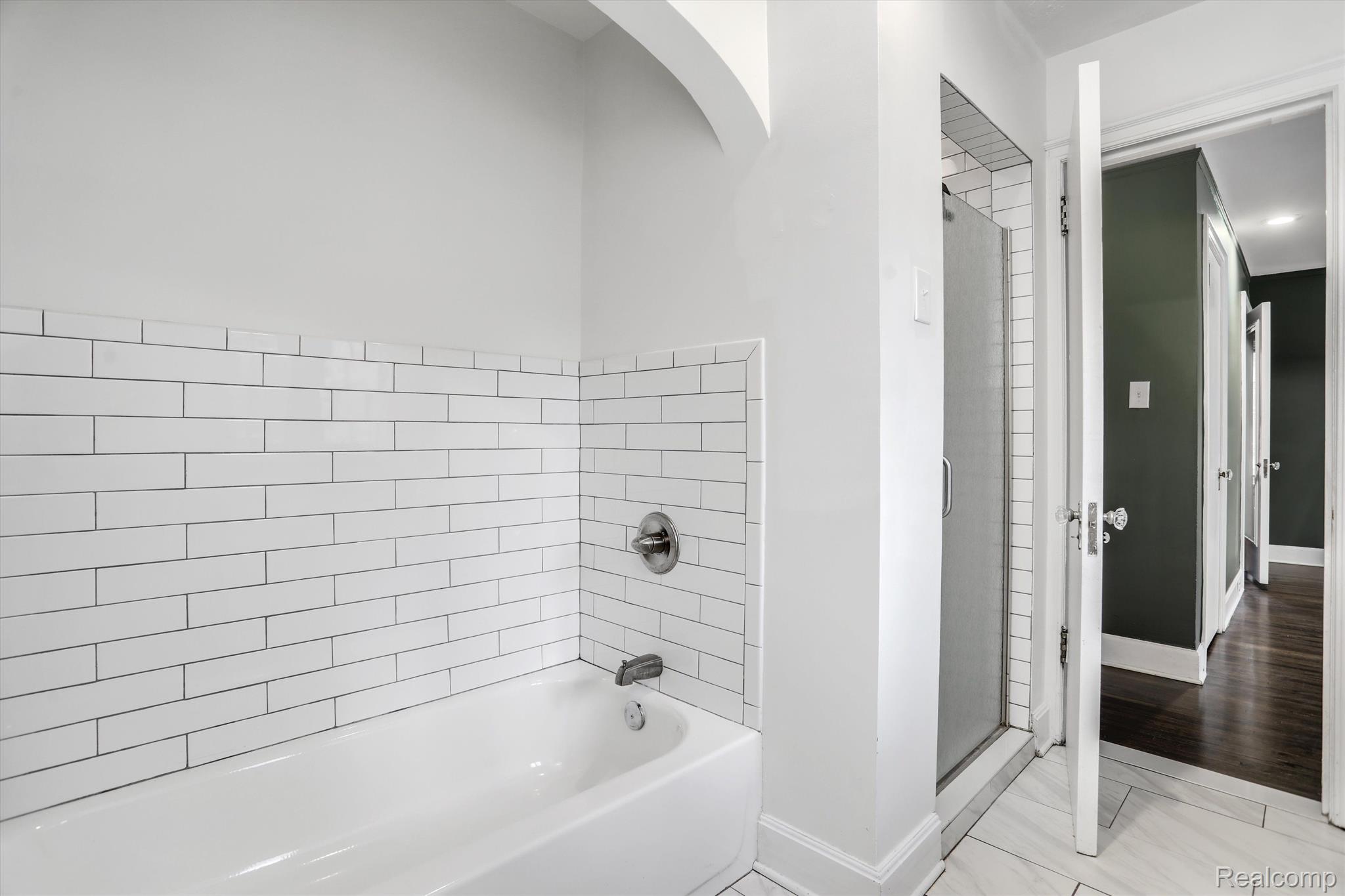 18420 Wildemere Street