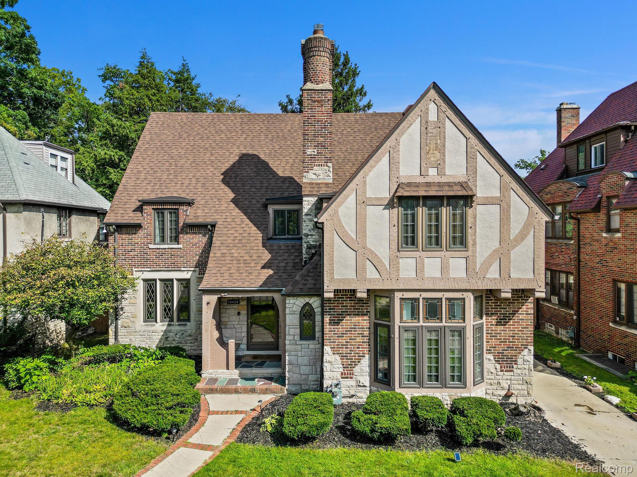 18420 Wildemere Street