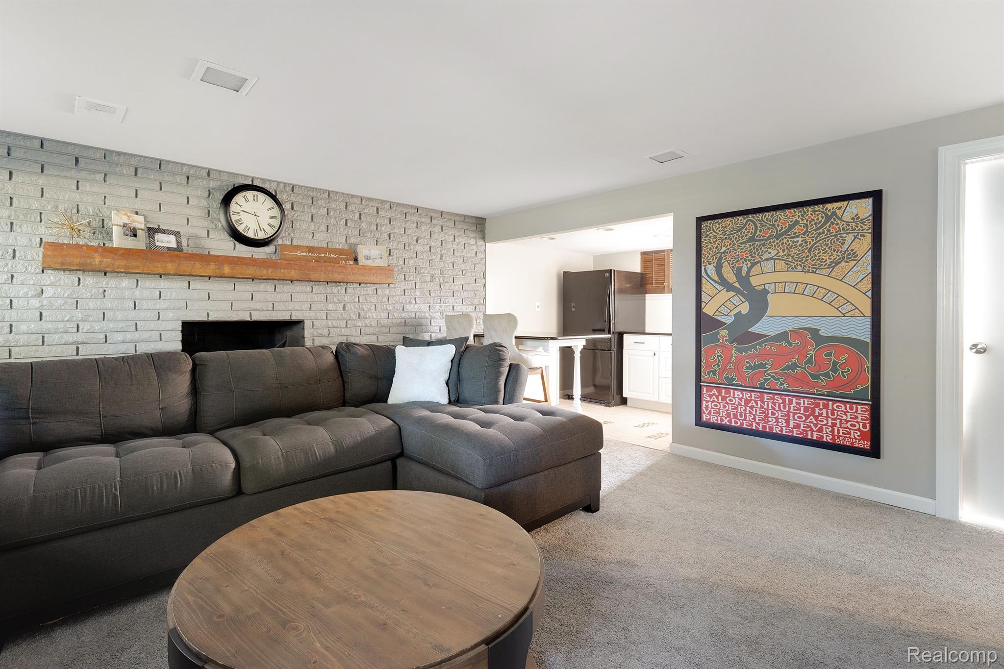 708 SHENANDOAH Drive