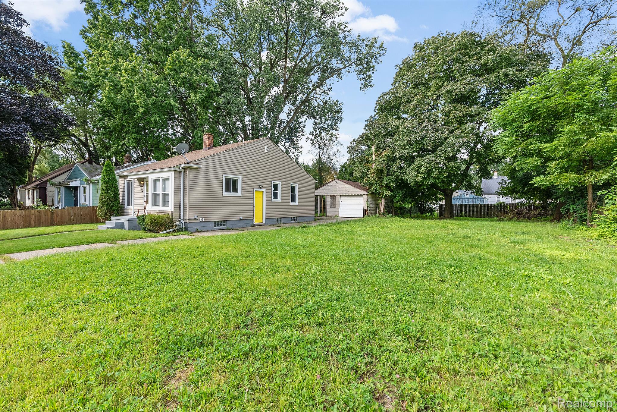 19491 TRINITY Street