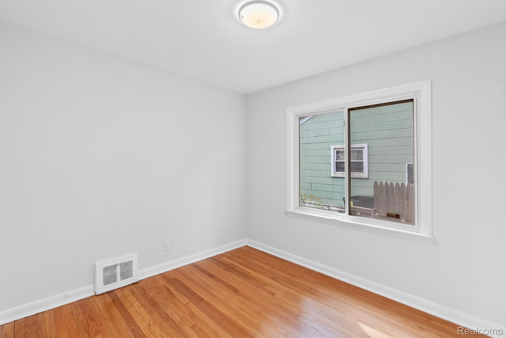 19491 TRINITY Street