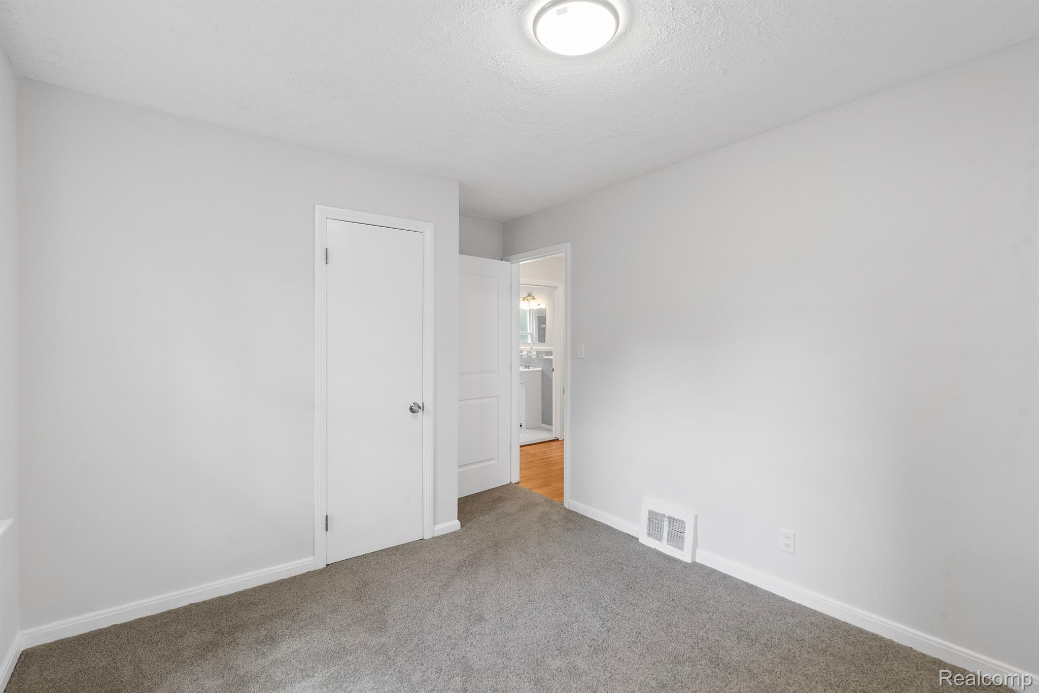 19491 TRINITY Street