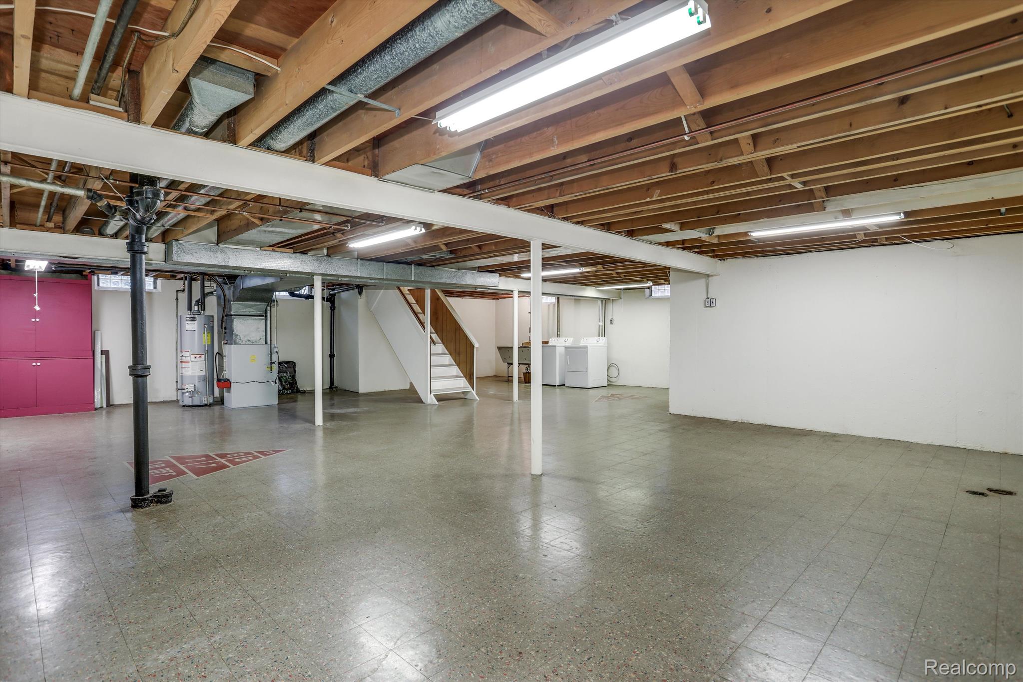 412 W Bloomfield Avenue