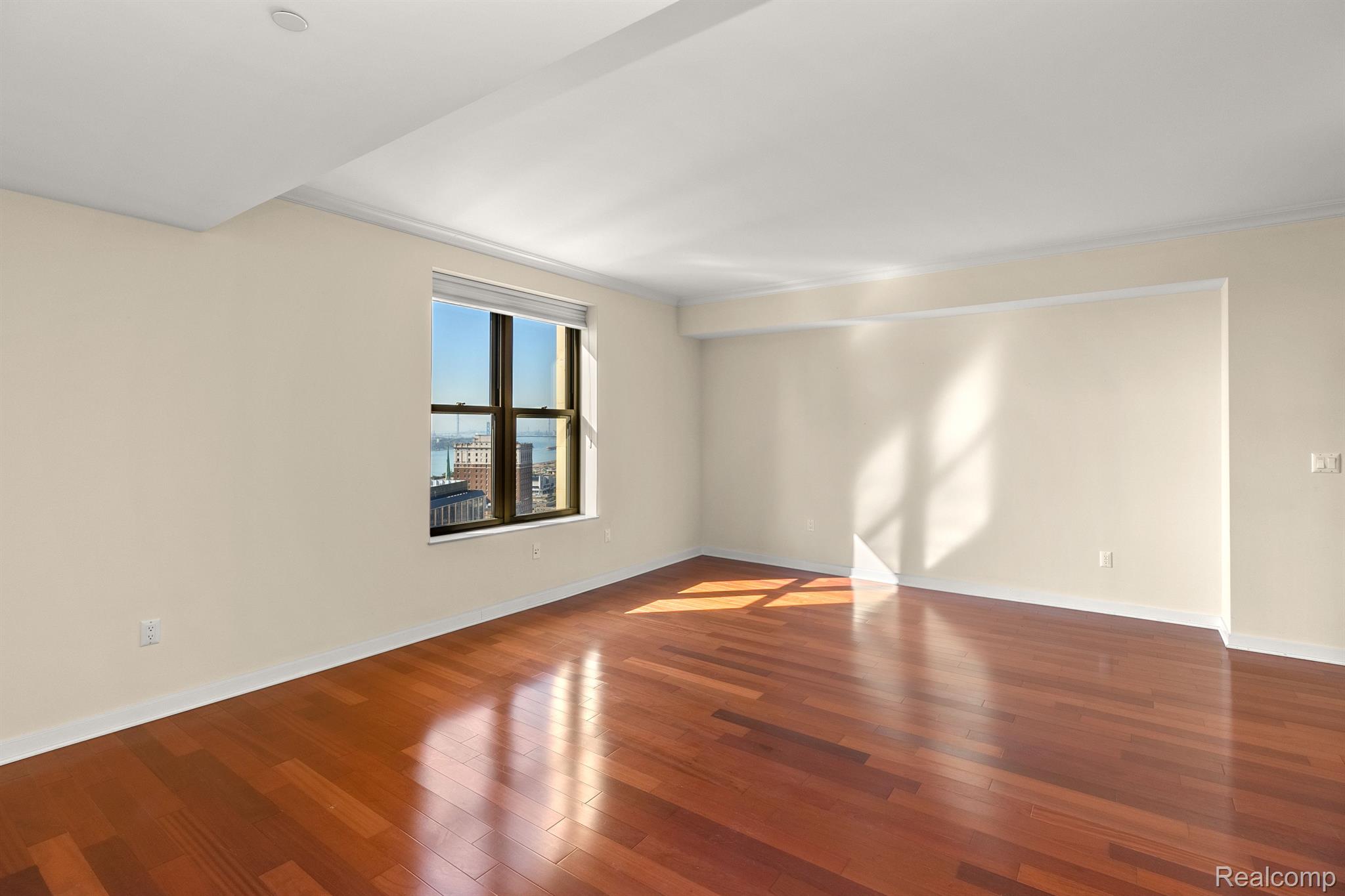 1135 SHELBY Street Unit: 2508