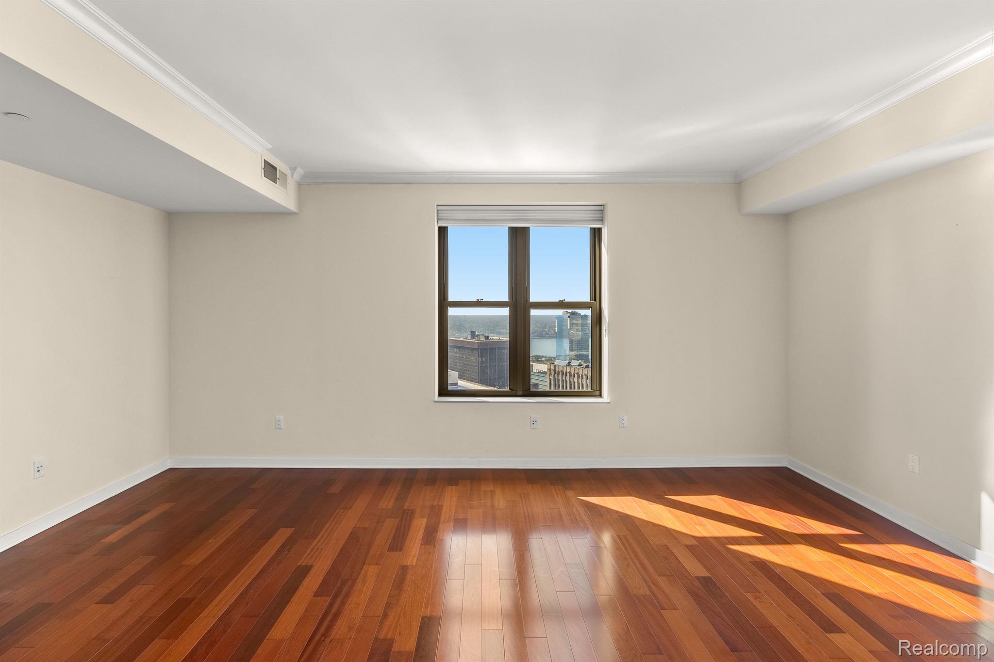 1135 SHELBY Street Unit: 2508