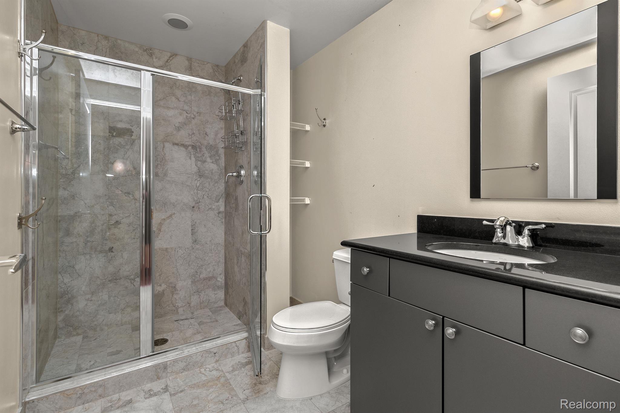 1135 SHELBY Street Unit: 2508