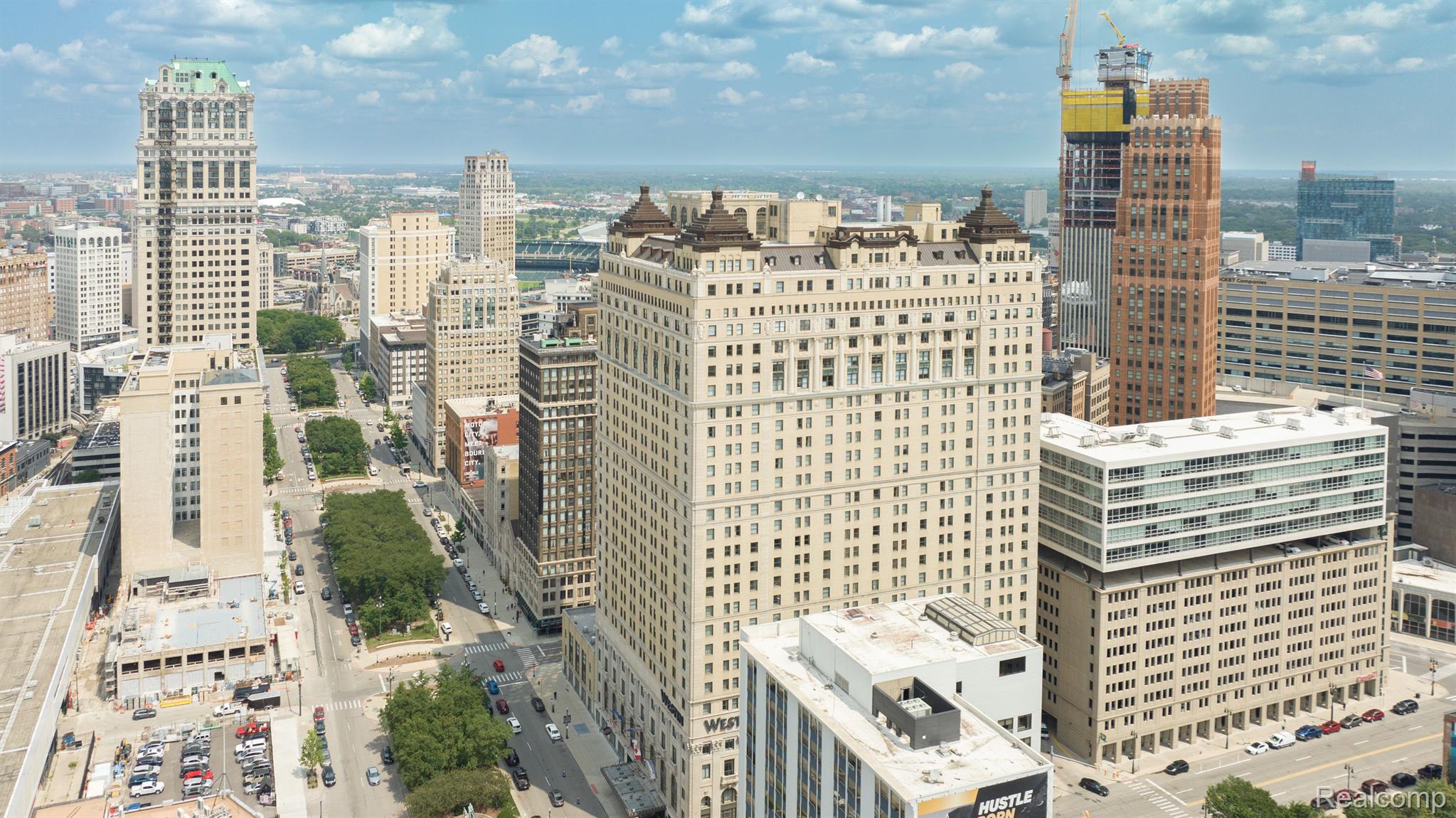 1135 SHELBY Street Unit: 2508