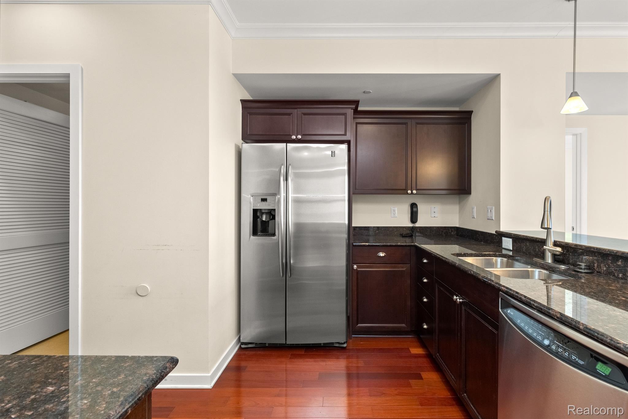 1135 SHELBY Street Unit: 2508