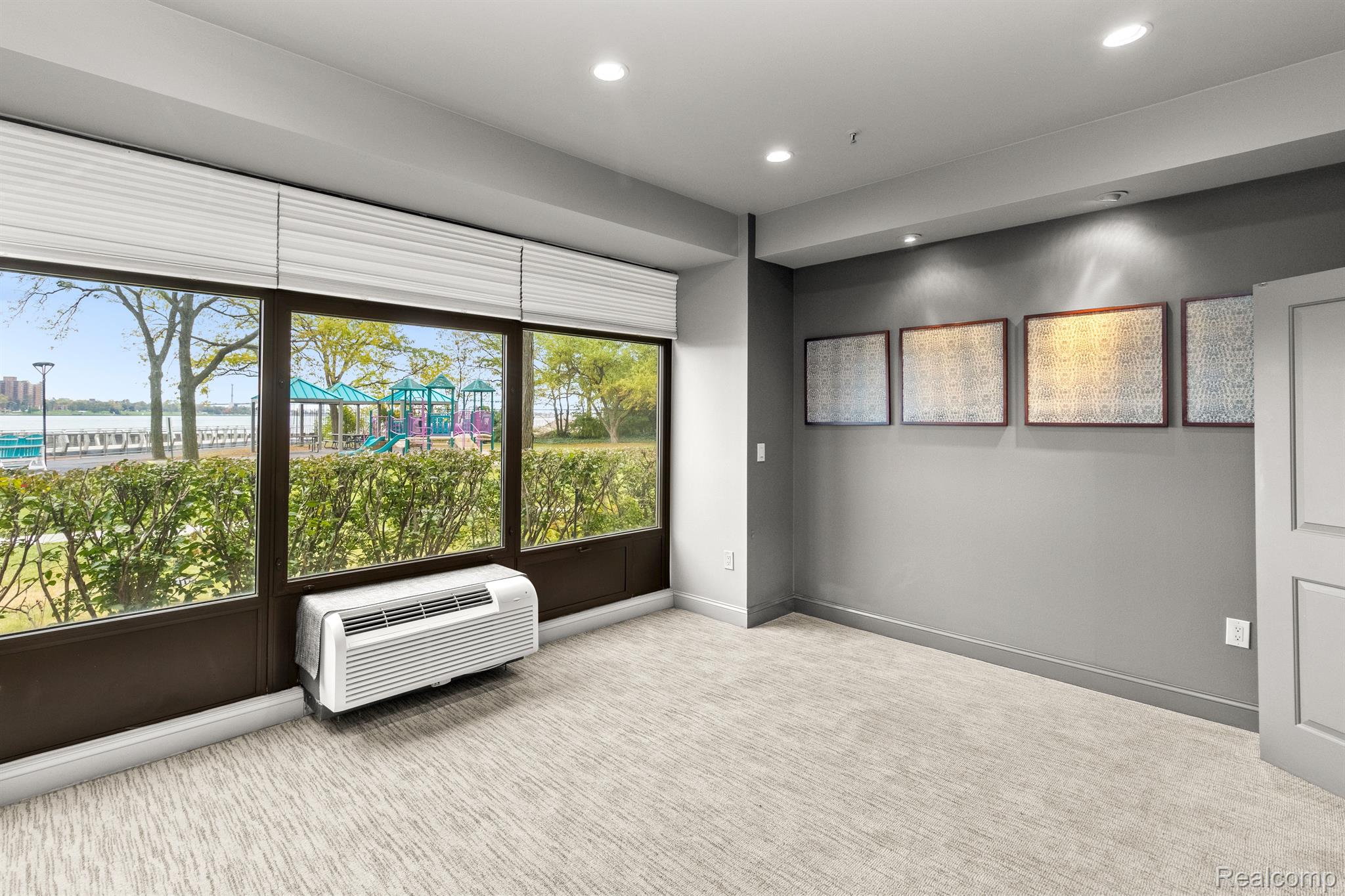 1001 W JEFFERSON Avenue Unit: 300-1I