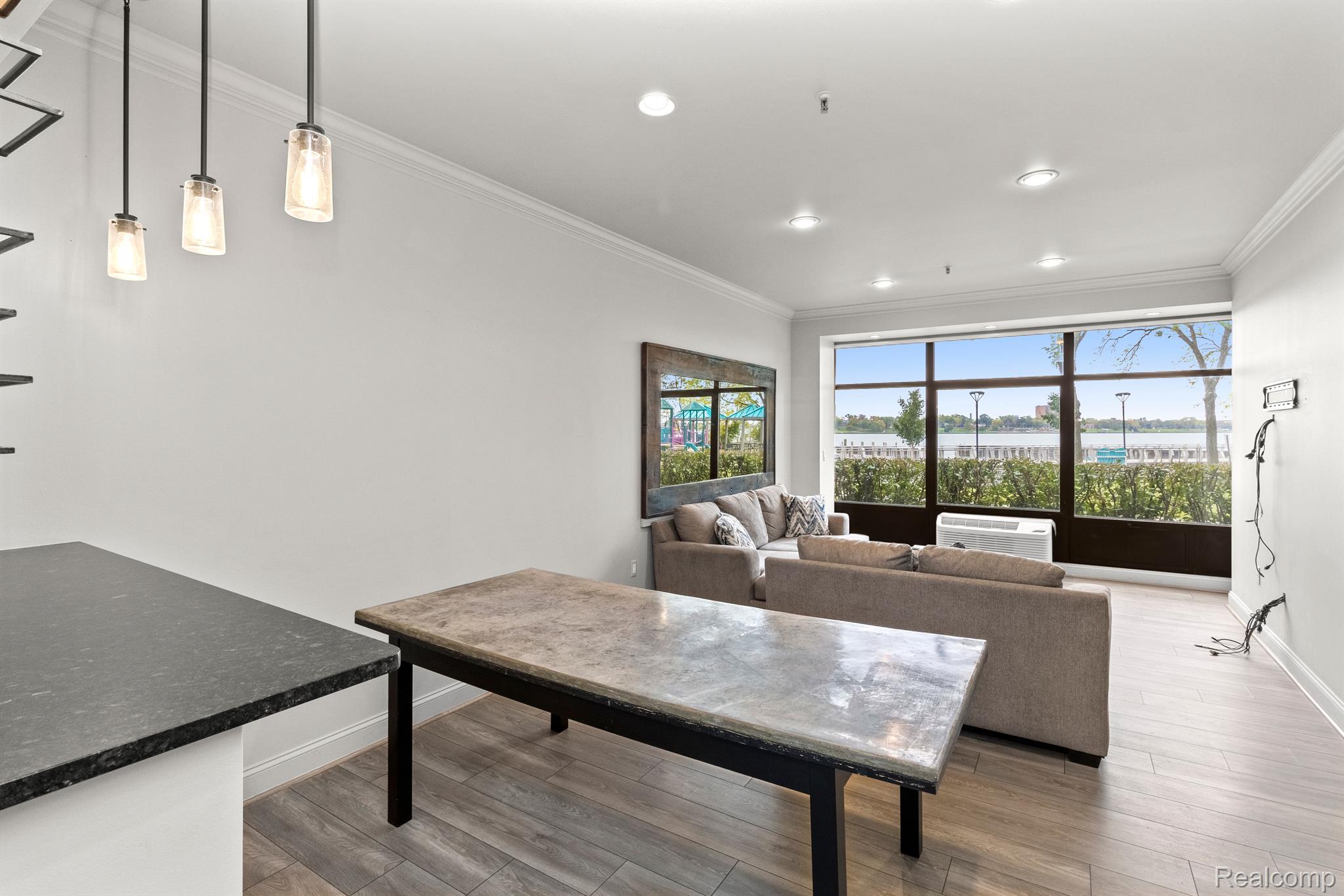 1001 W JEFFERSON Avenue Unit: 300-1I