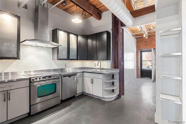 6533 E JEFFERSON Avenue Unit: 39/124W